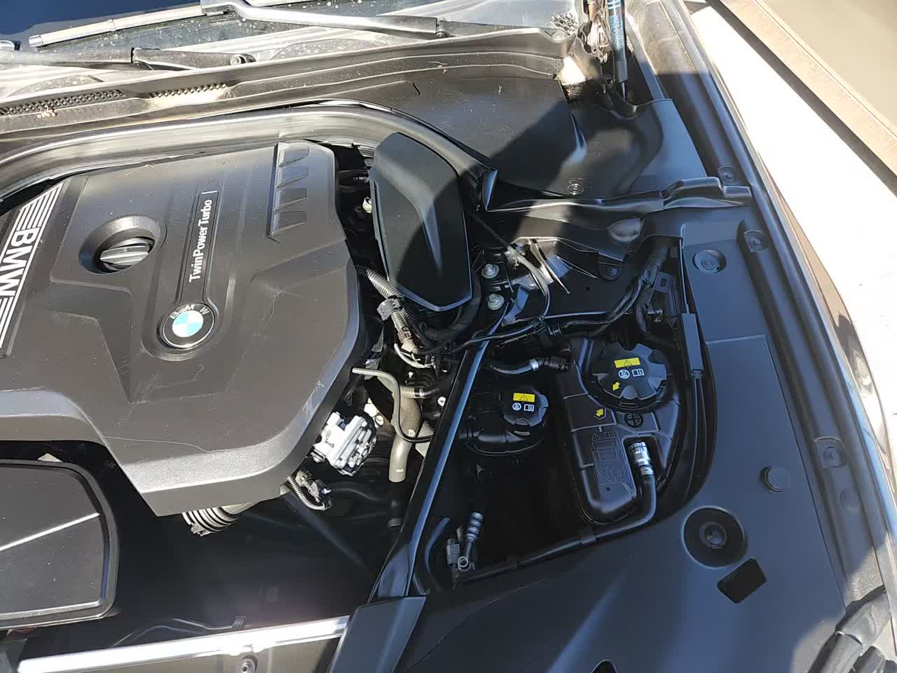 2018 BMW 5 Series 530i RWD