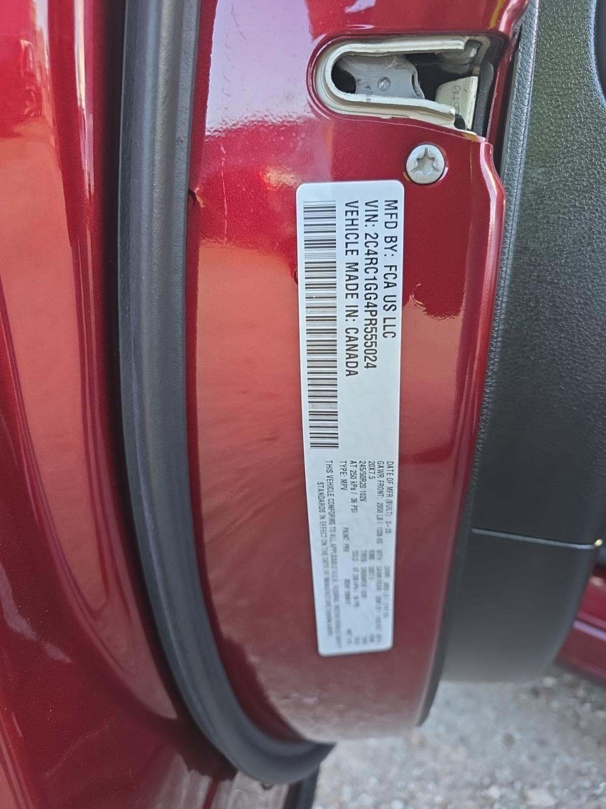 2023 Chrysler Pacifica Limited FWD