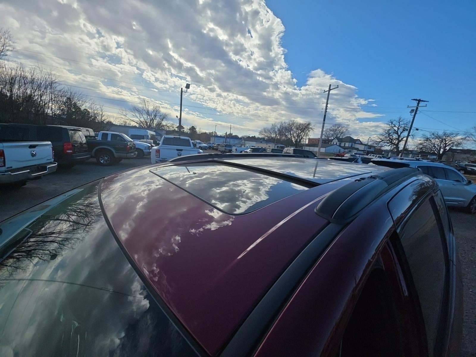 2023 Chrysler Pacifica Limited FWD