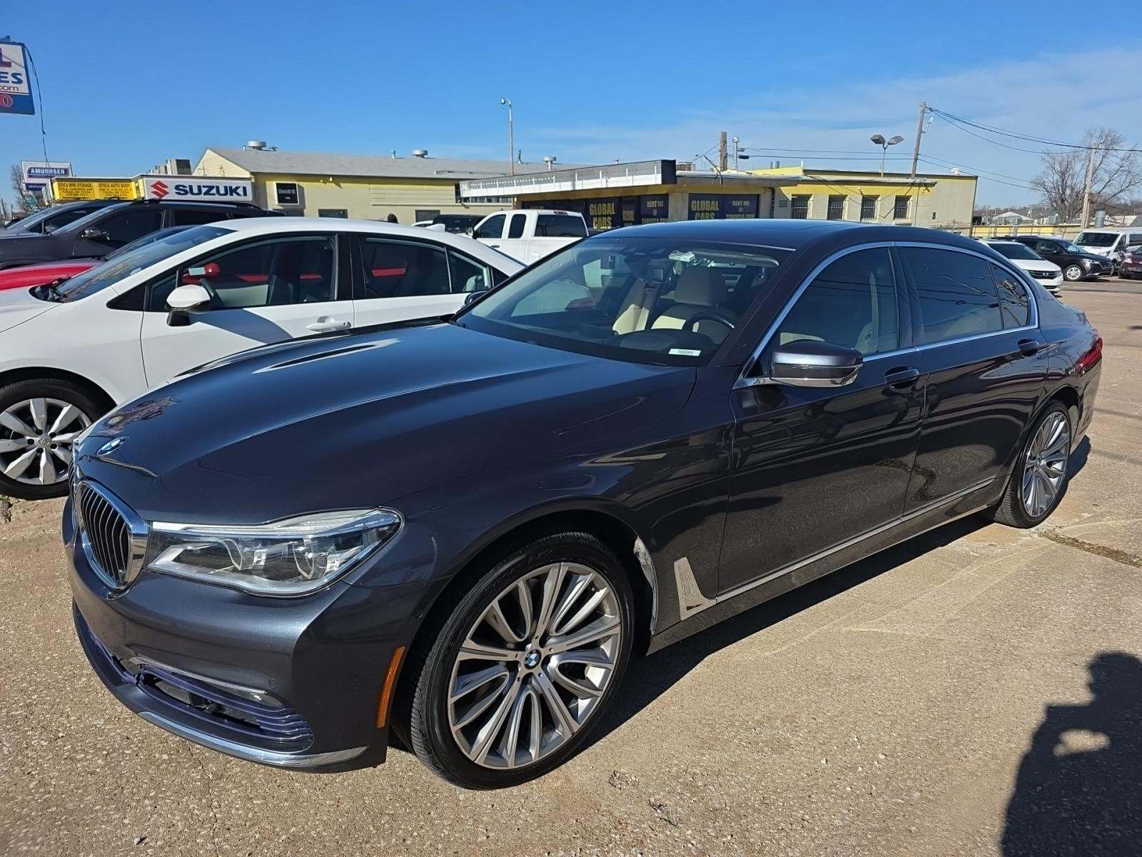 2016 BMW 7 Series Sedan 750i xDrive