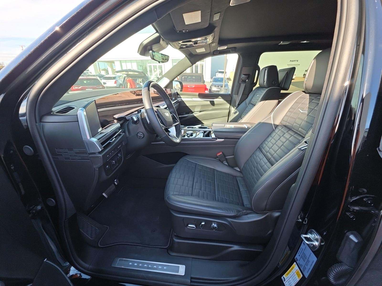 2025 Cadillac Escalade ESV V-Series AWD