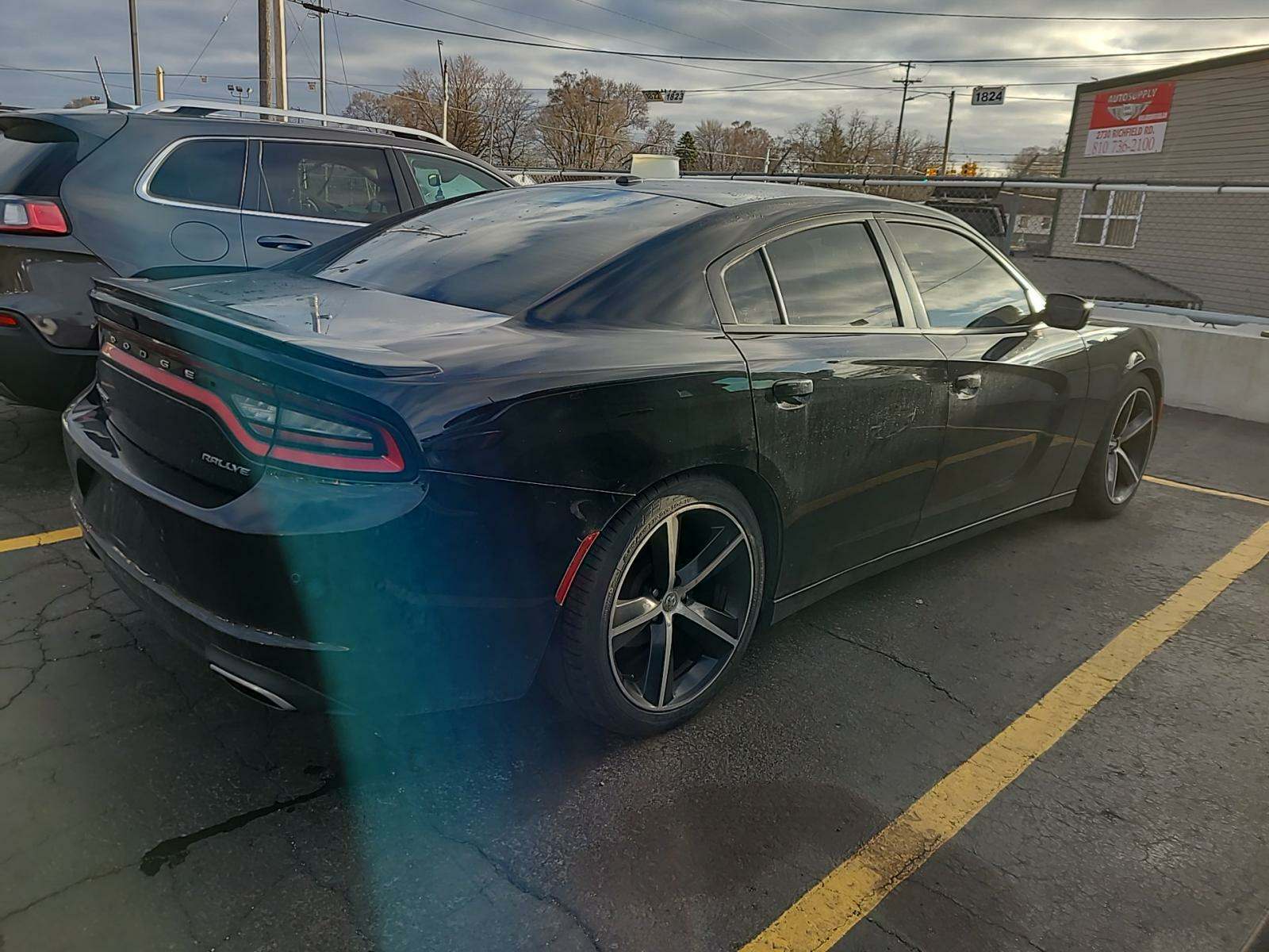 2017 Dodge Charger SXT RWD