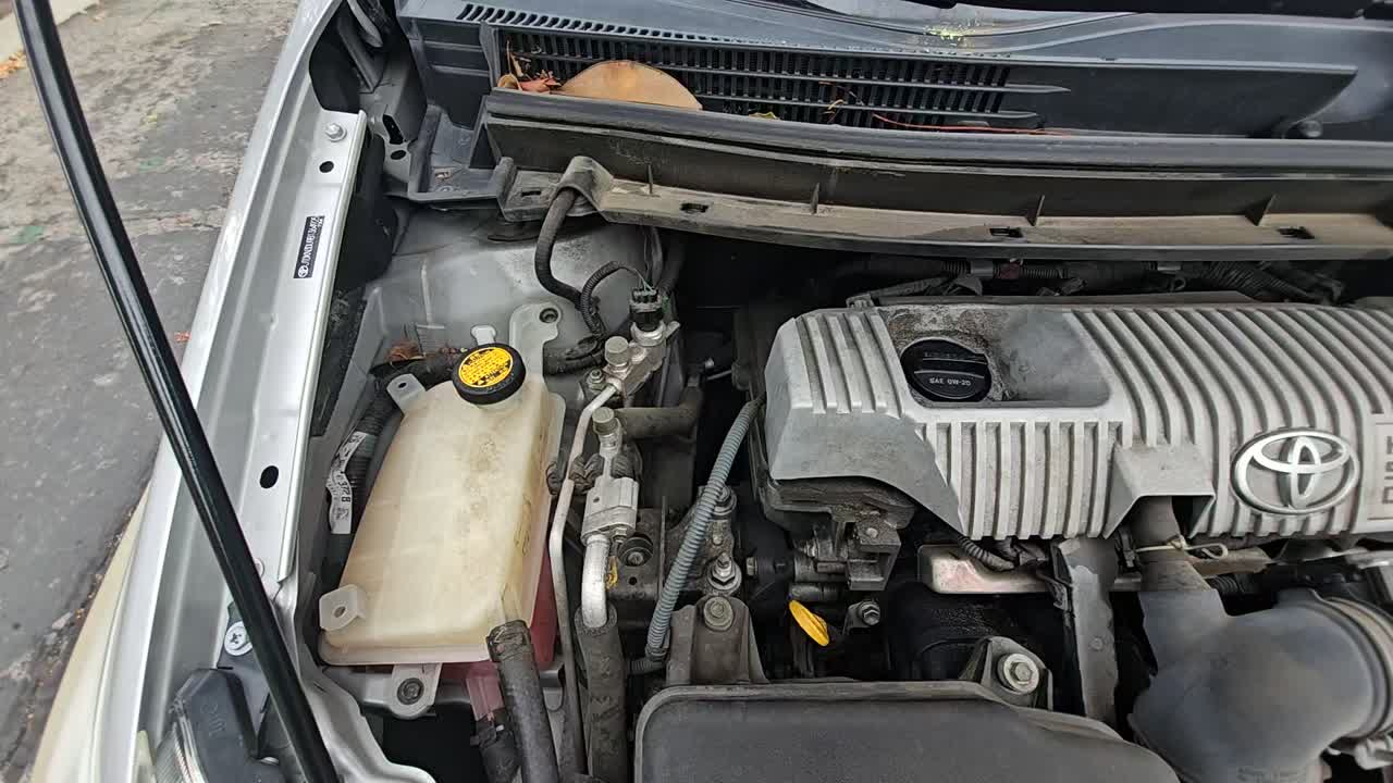 2011 Toyota Prius Four FWD