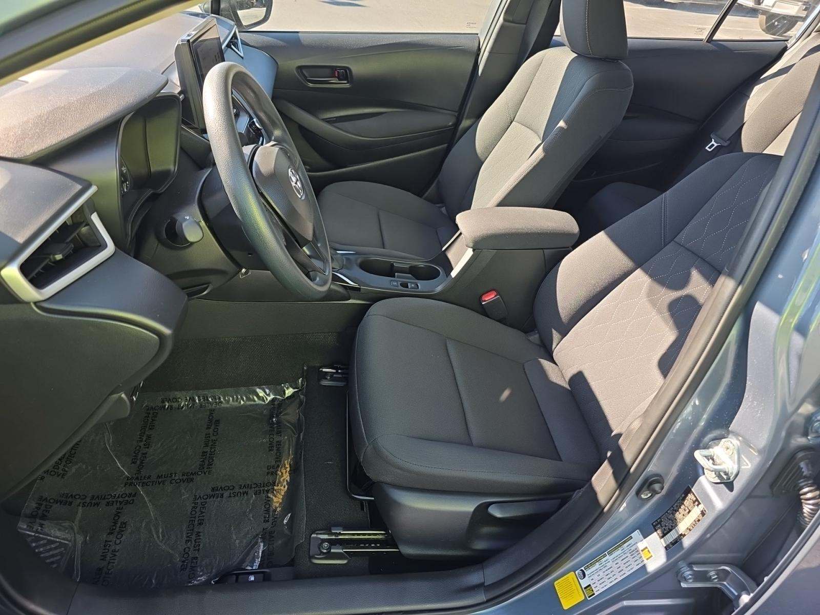 2025 Toyota Corolla LE FWD