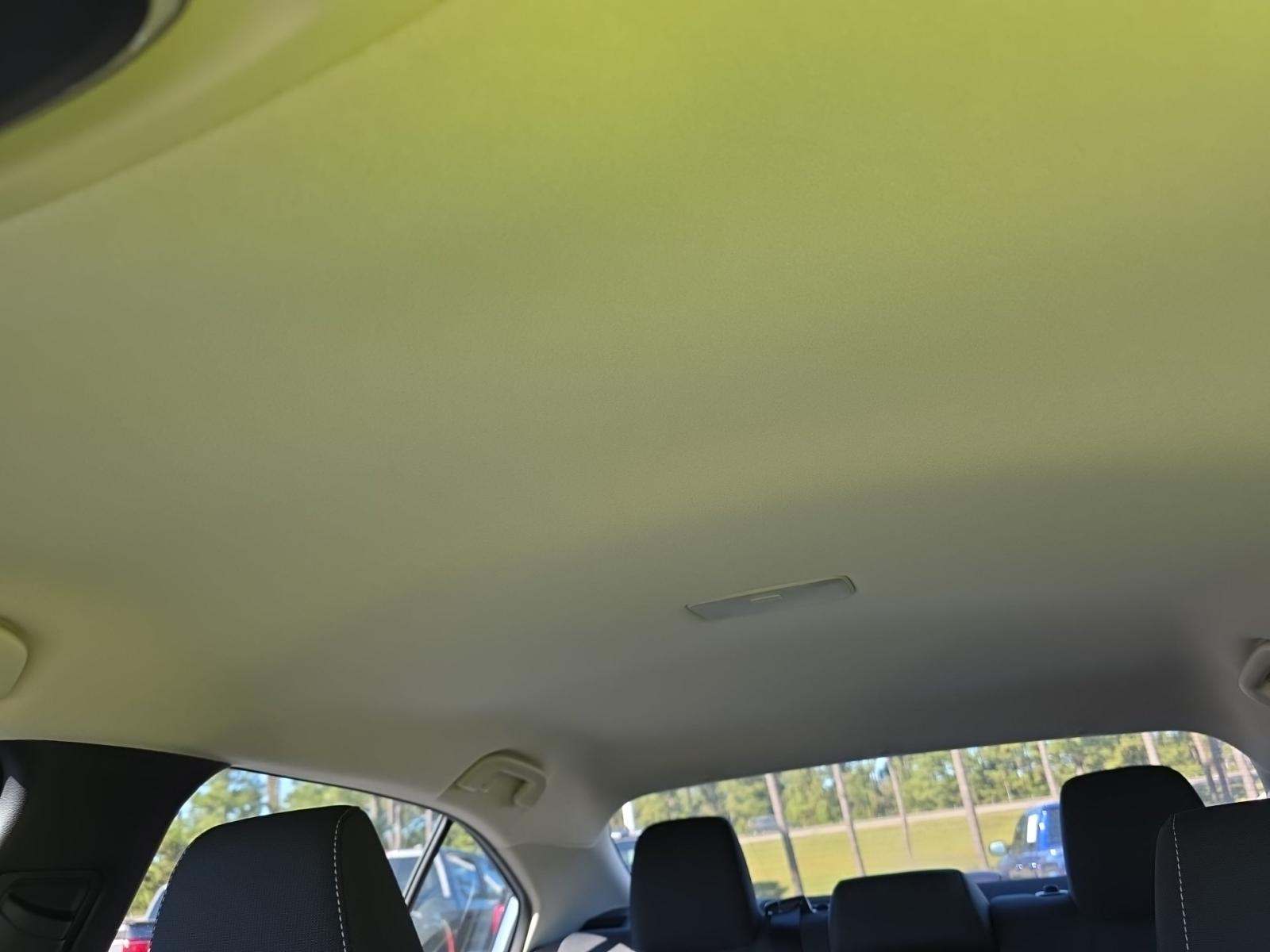 2025 Toyota Corolla LE FWD