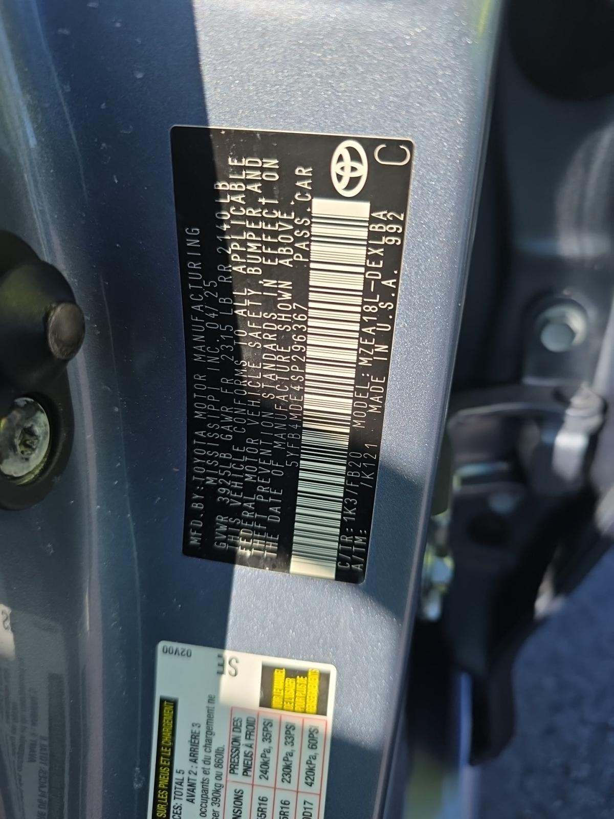 2025 Toyota Corolla LE FWD