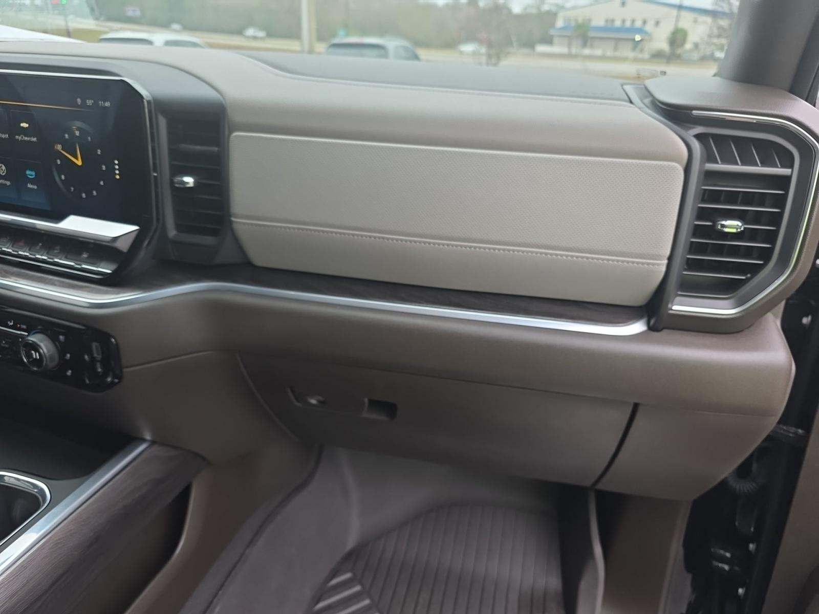2022 Chevrolet Silverado 1500 LTZ AWD