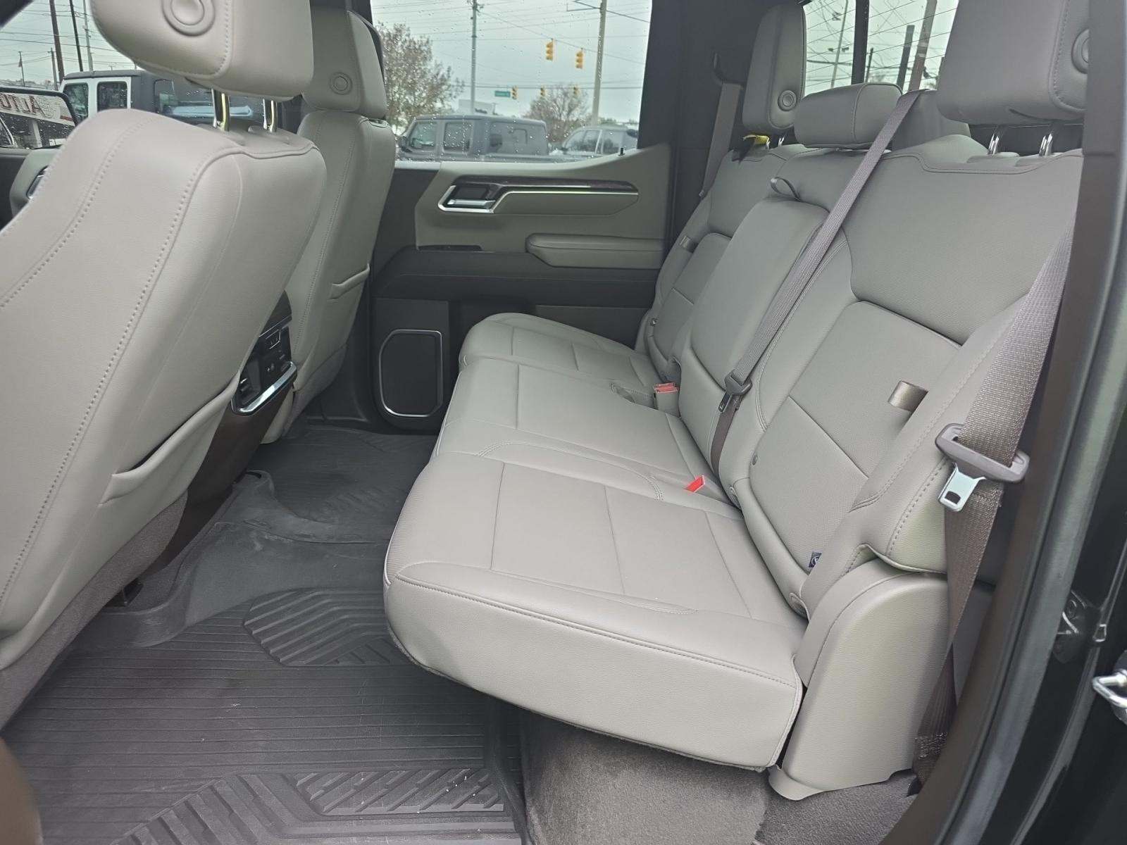 2022 Chevrolet Silverado 1500 LTZ AWD