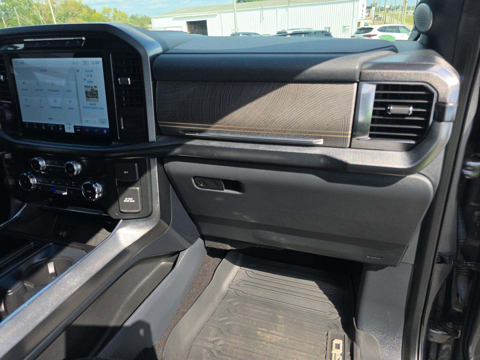 2022 Ford F-150 Platinum AWD