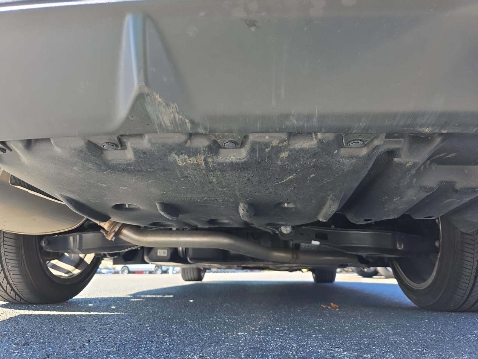 2025 Toyota Camry SE FWD