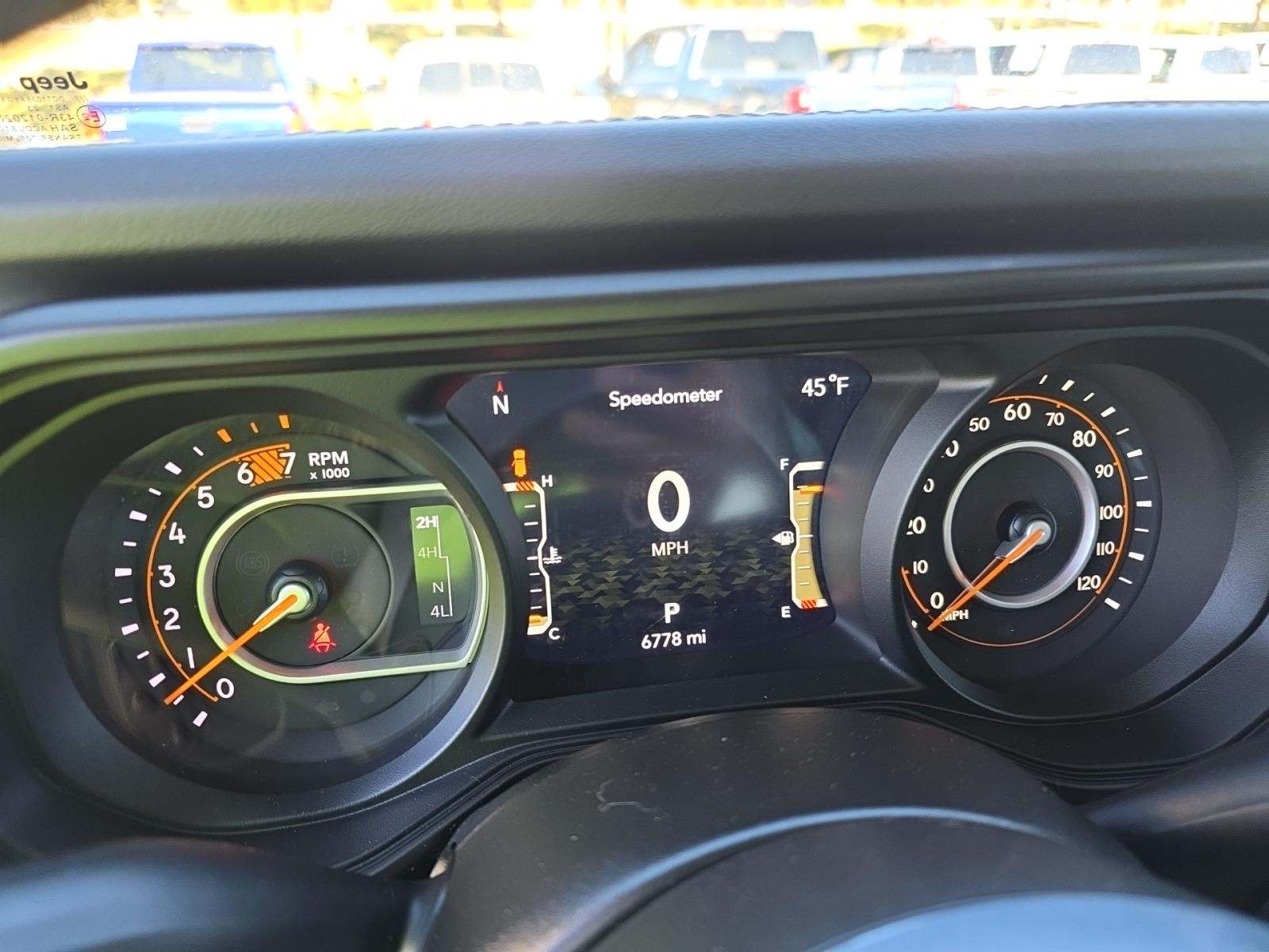 2024 Jeep Wrangler Sahara AWD