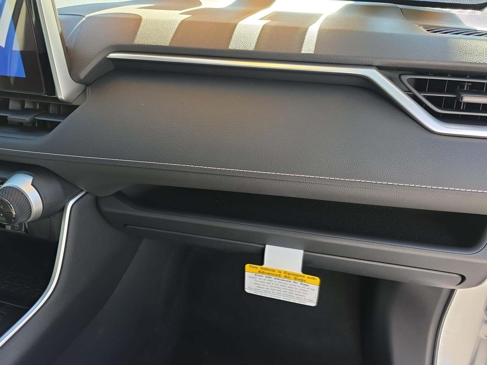 2025 Toyota RAV4 Hybrid XLE AWD