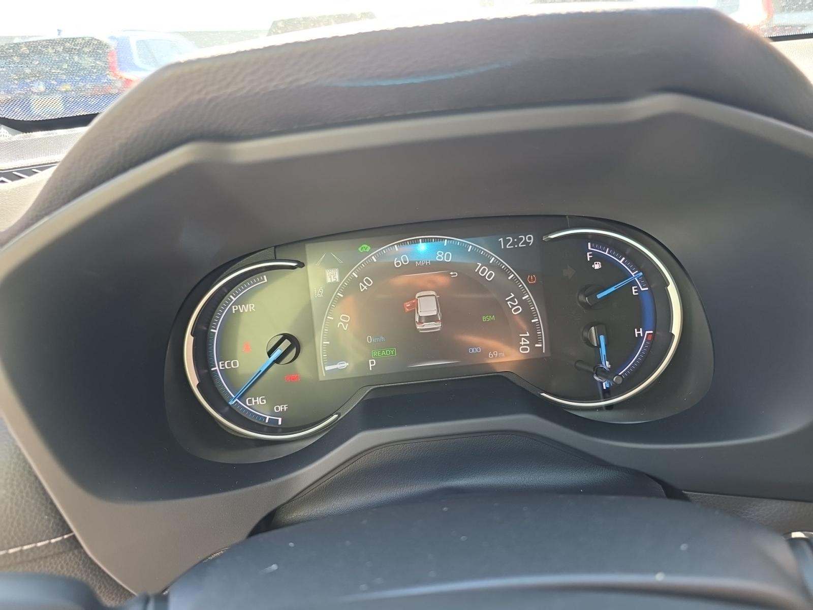 2025 Toyota RAV4 Hybrid XLE AWD