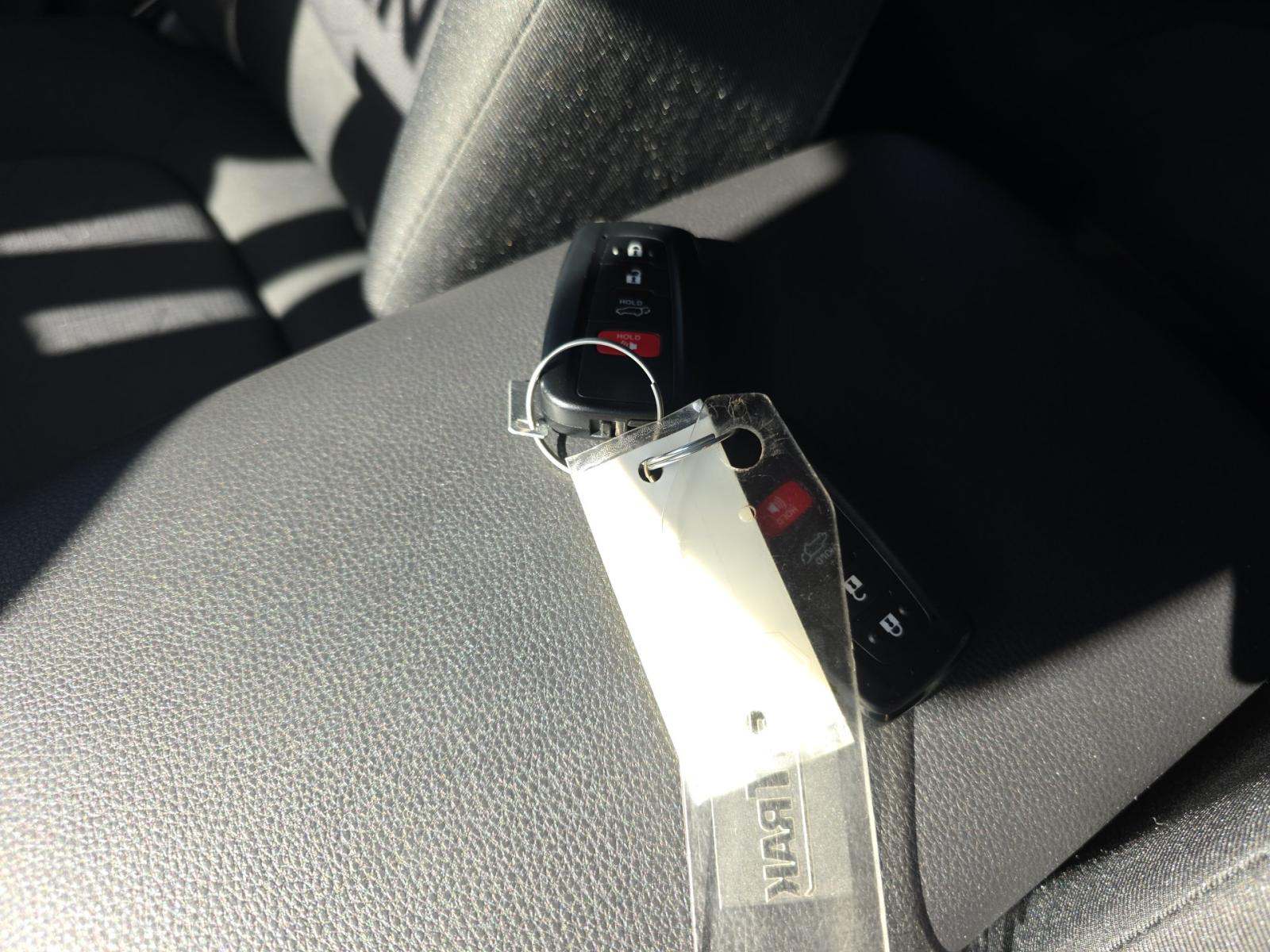 2025 Toyota RAV4 Hybrid XLE AWD