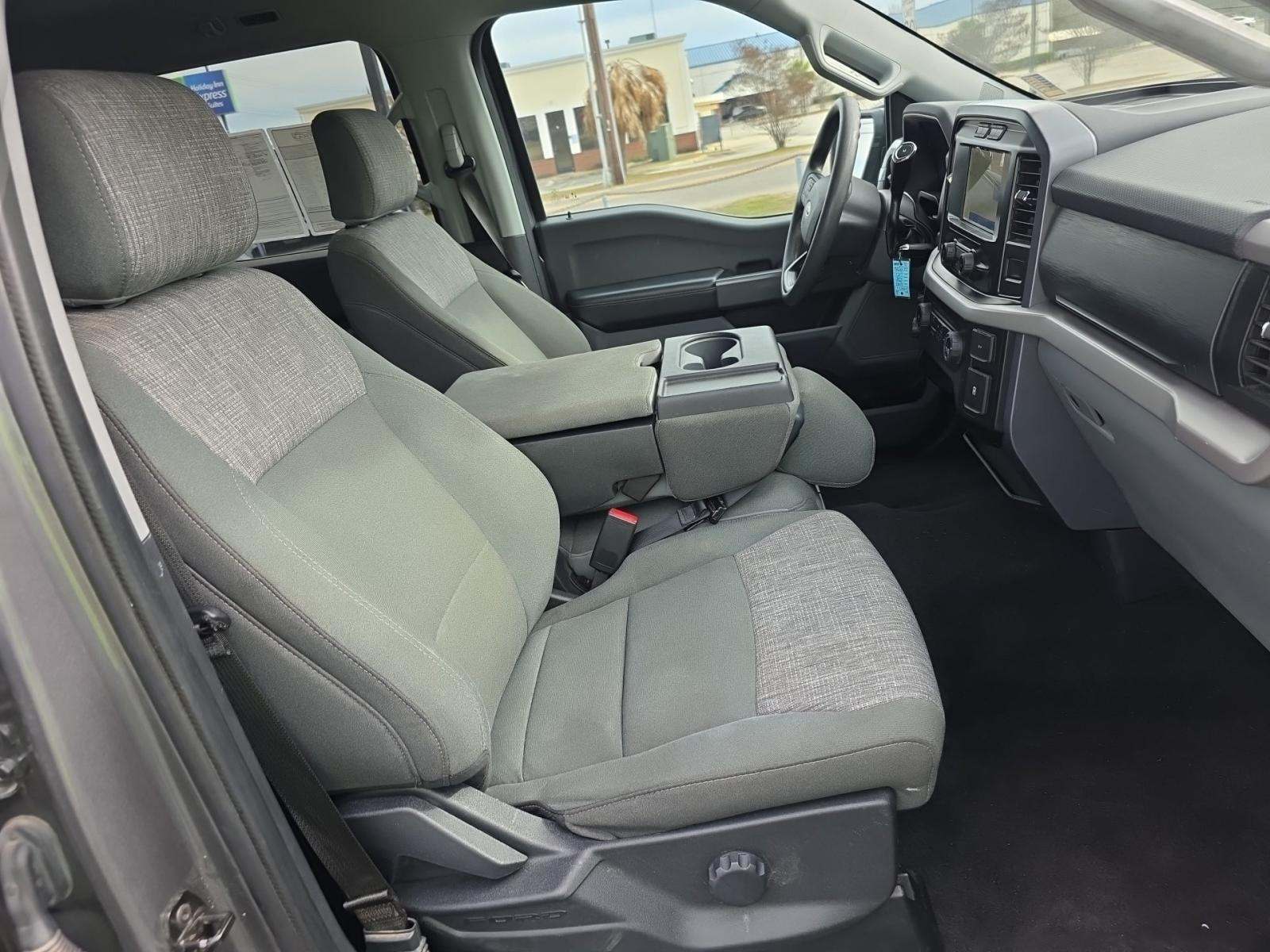 2023 Ford F-150 XLT RWD