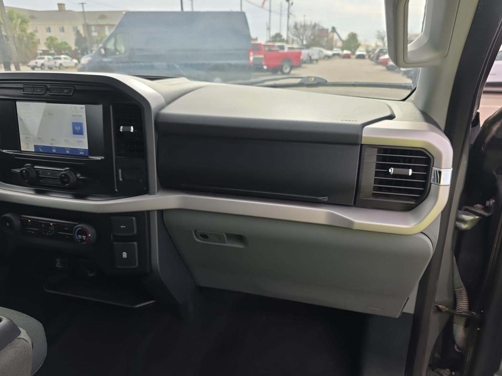 2023 Ford F-150 XLT RWD