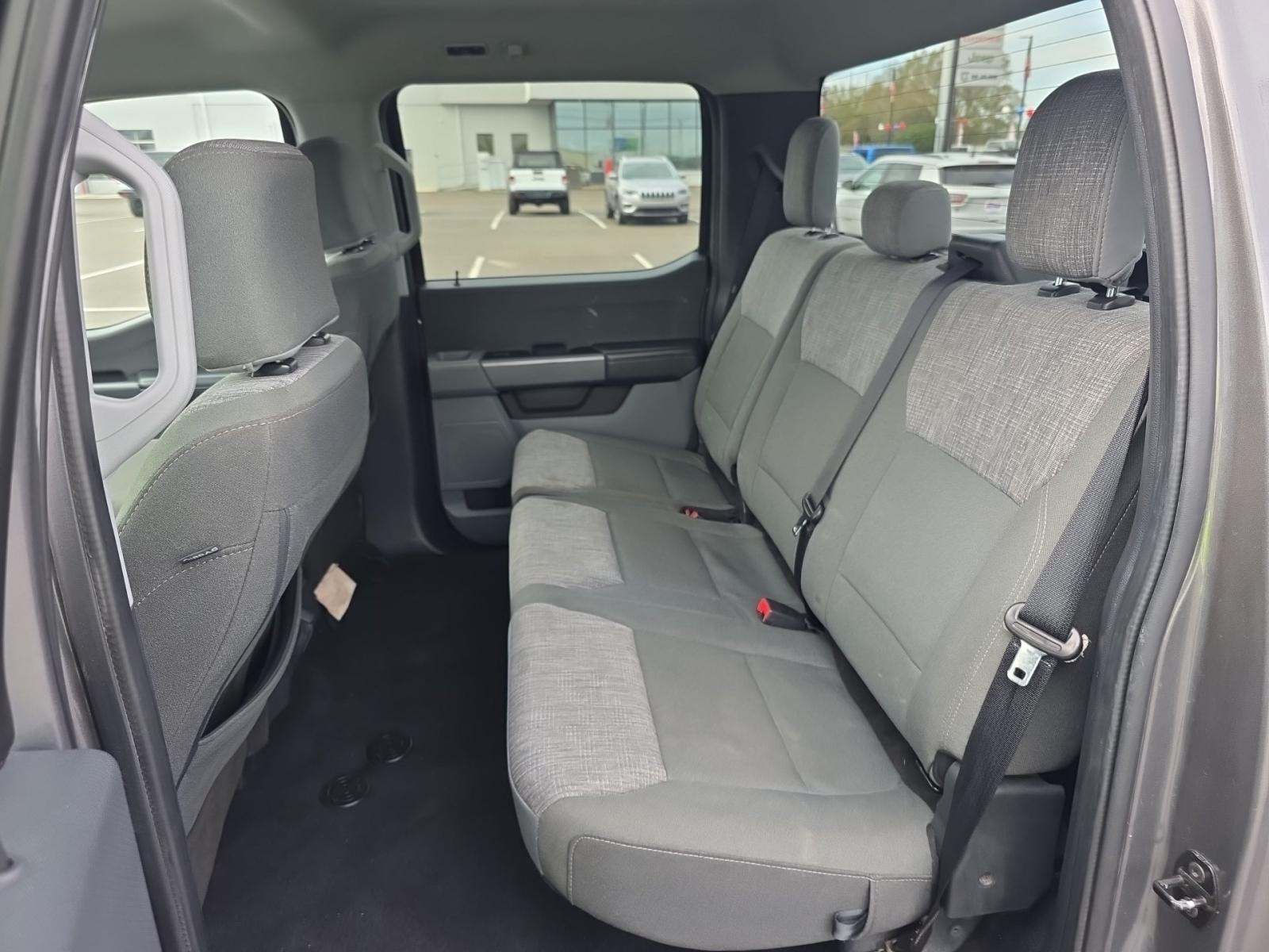 2023 Ford F-150 XLT RWD