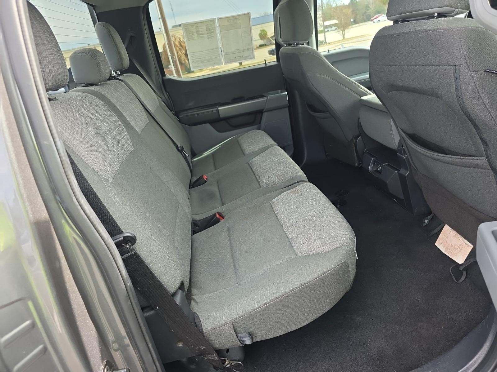 2023 Ford F-150 XLT RWD