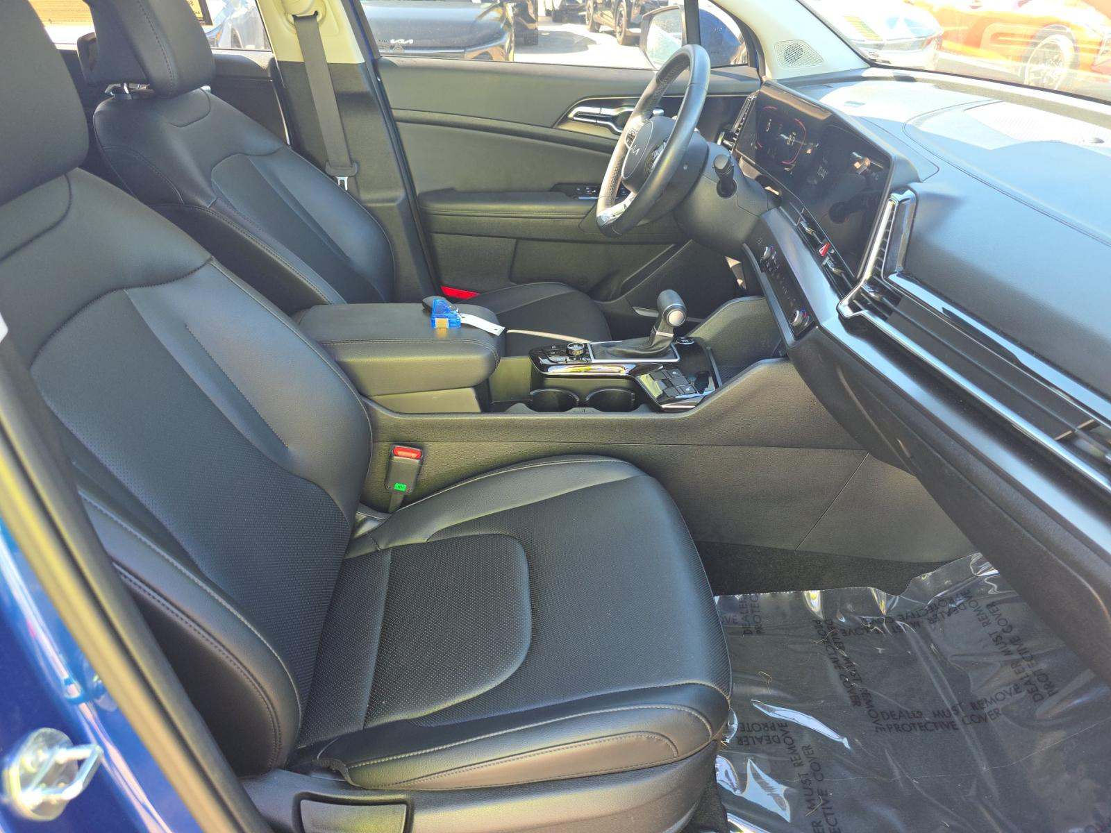 2024 Kia Sportage EX FWD