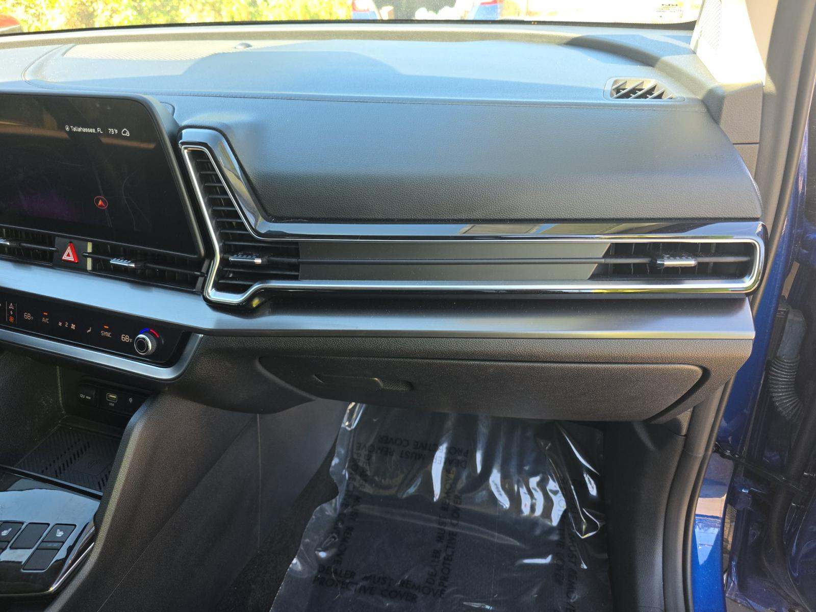 2024 Kia Sportage EX FWD