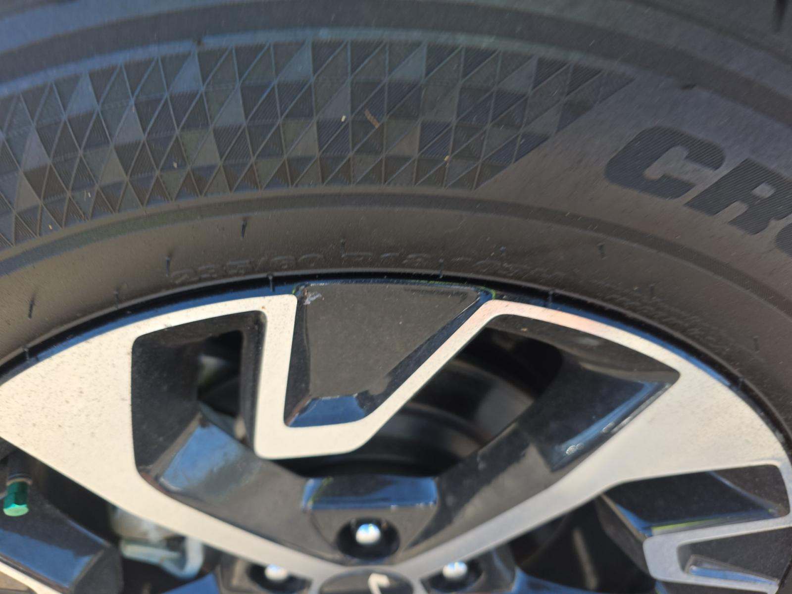 2024 Kia Sportage EX FWD