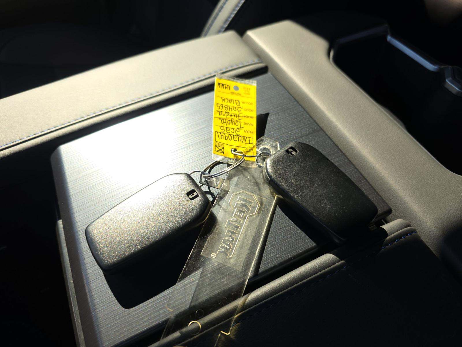 2025 Toyota Tundra Platinum AWD