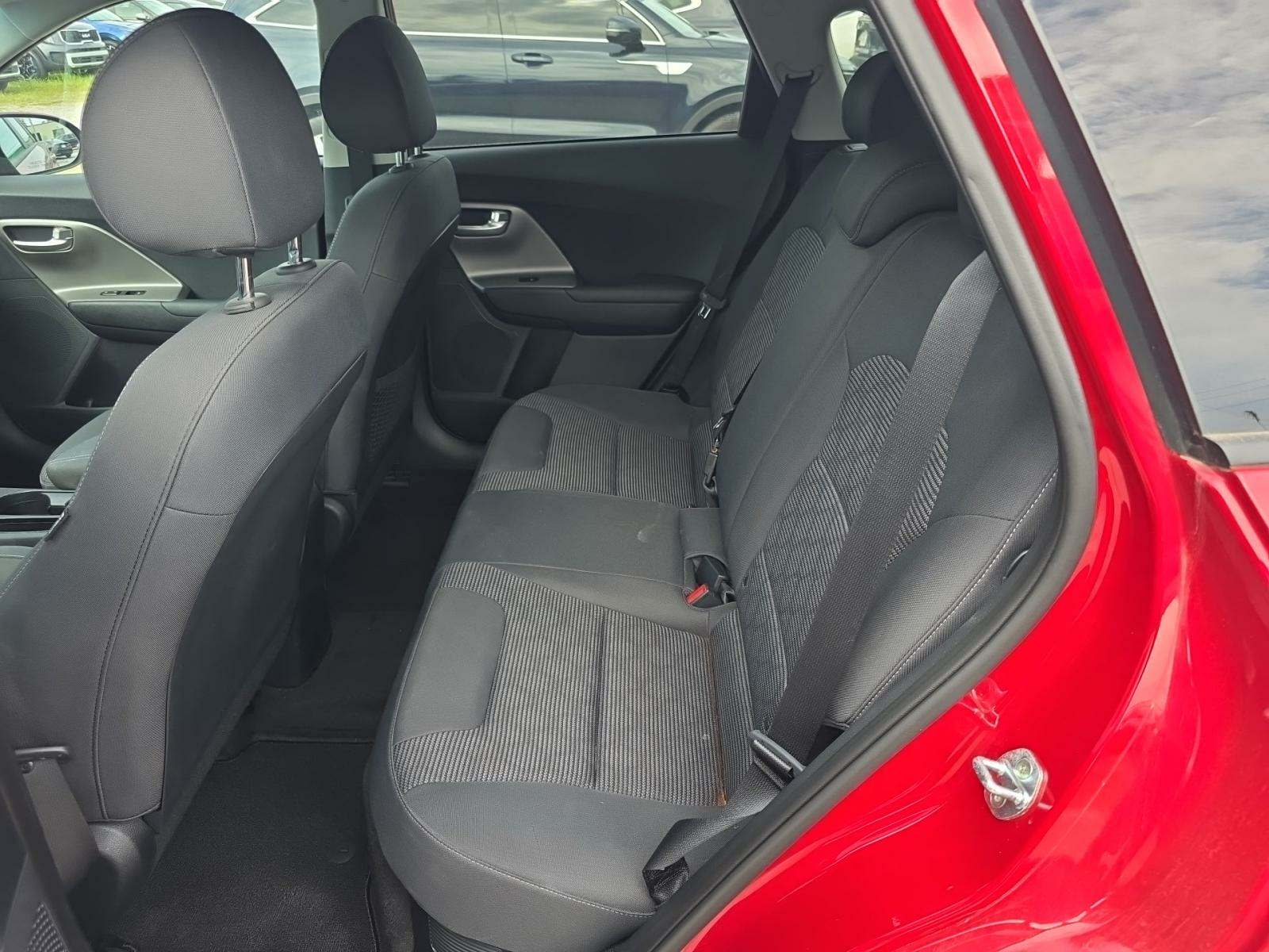 2022 Kia Niro LX FWD