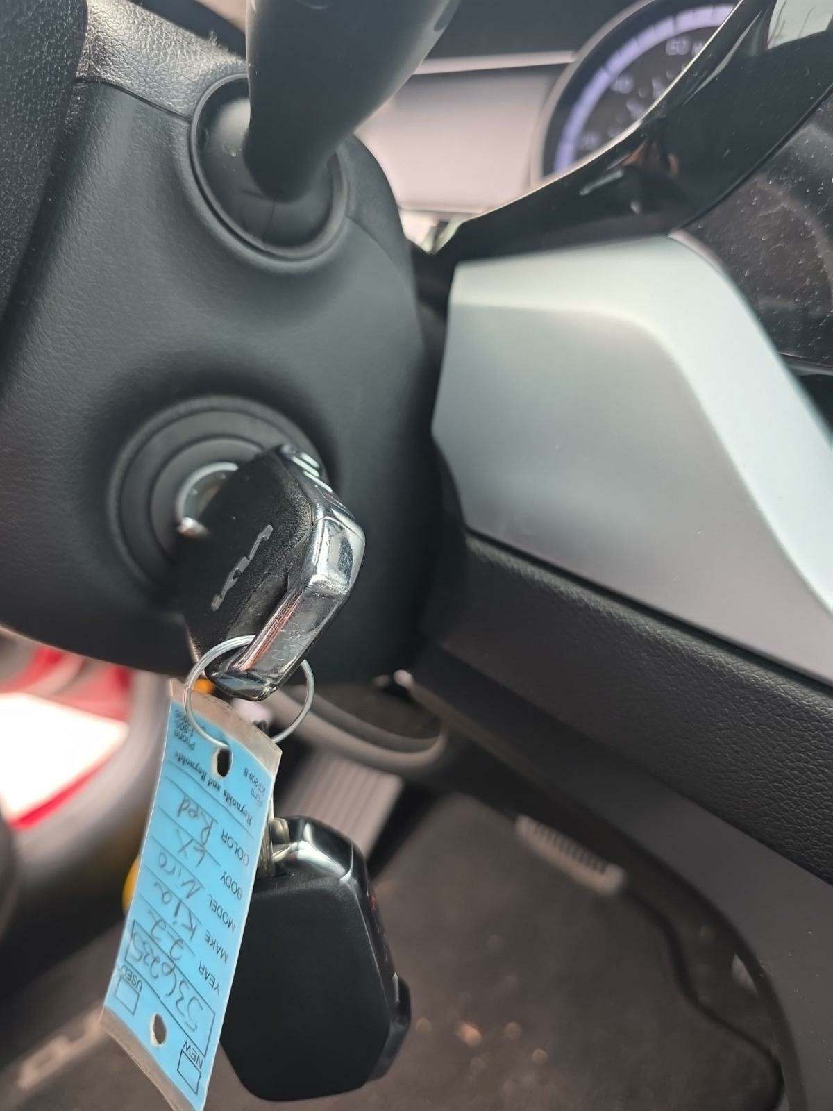 2022 Kia Niro LX FWD