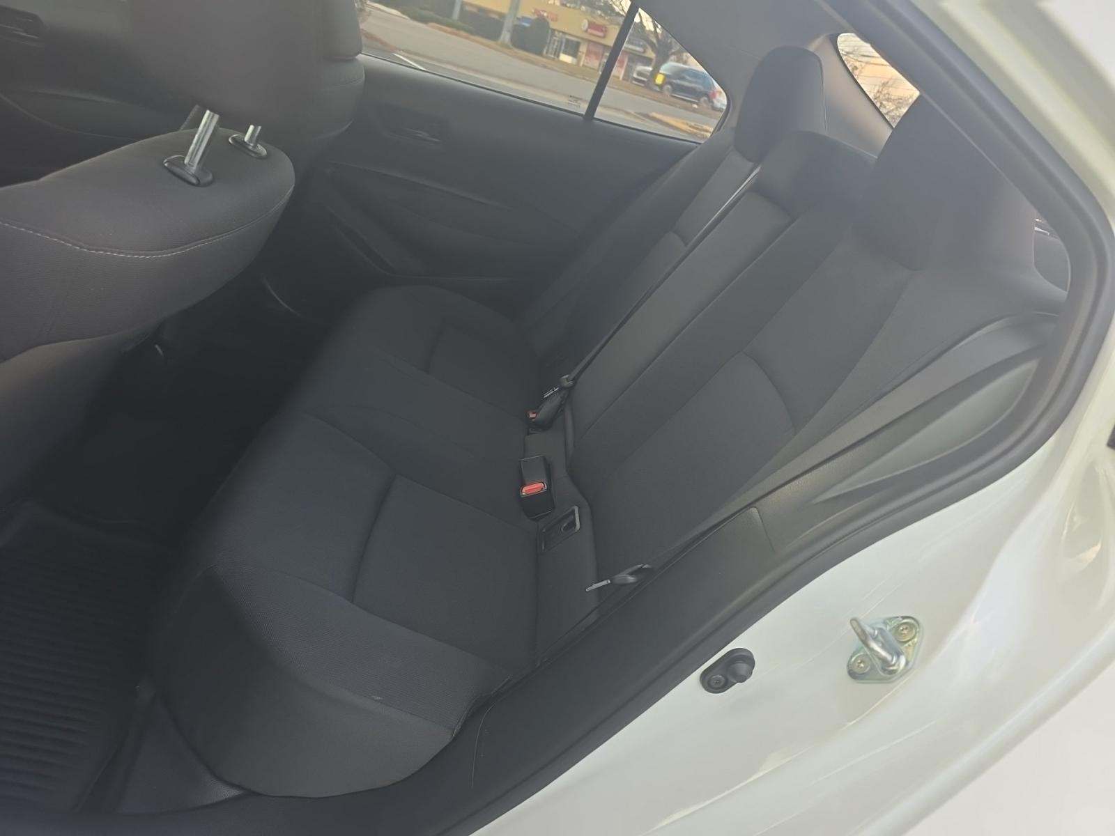 2025 Toyota Corolla LE FWD