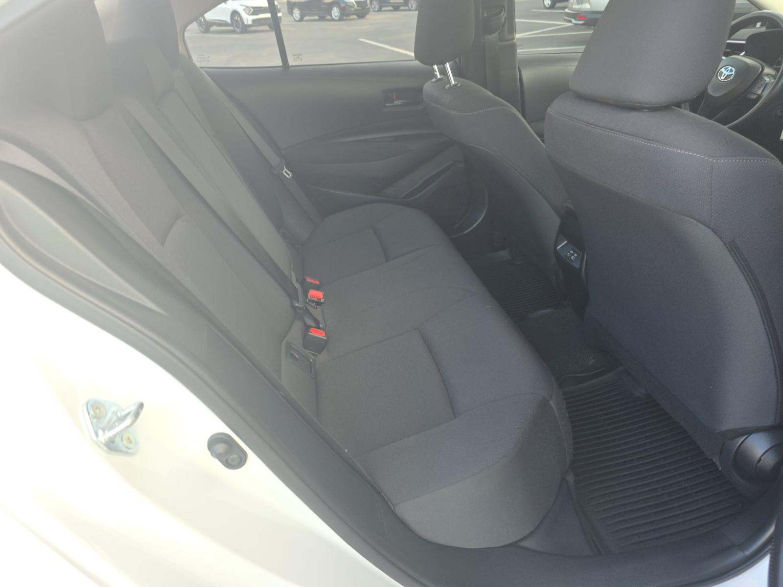 2025 Toyota Corolla LE FWD