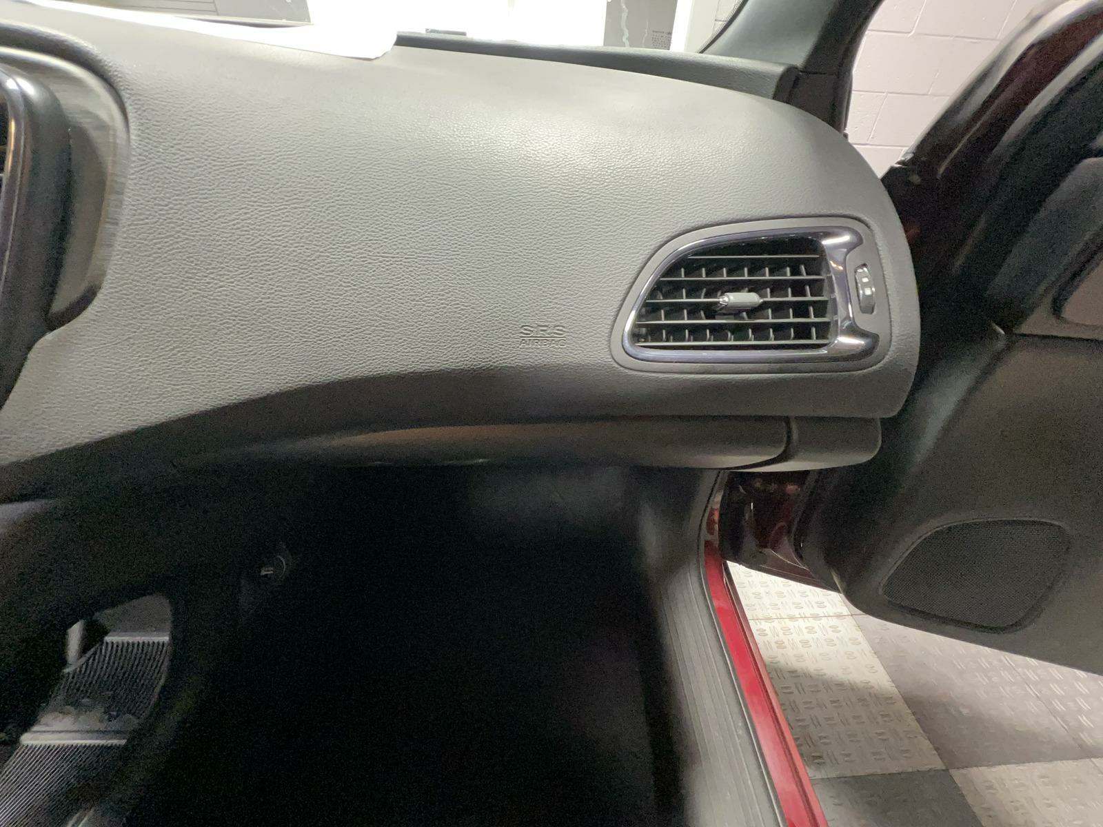 2016 Chrysler 200 S FWD