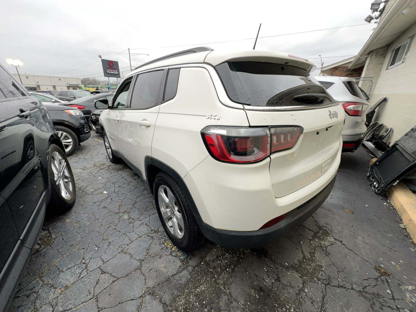 2019 Jeep Compass Latitude FWD