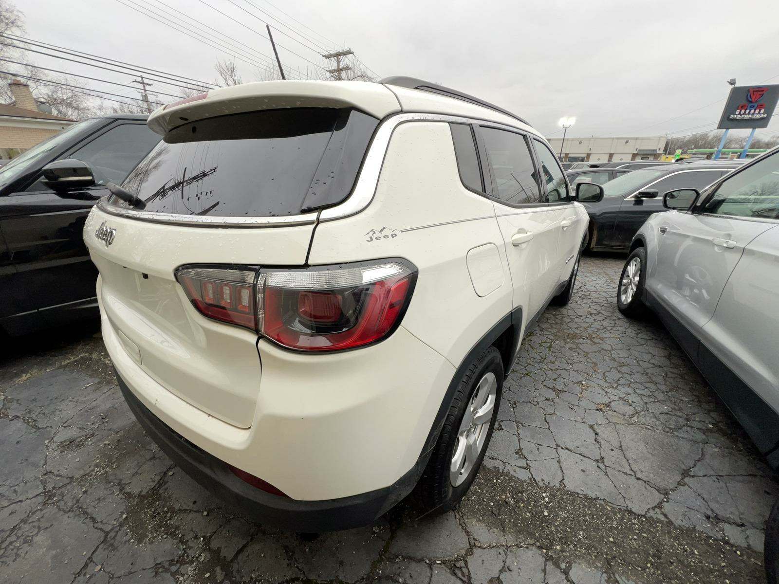 2019 Jeep Compass Latitude FWD