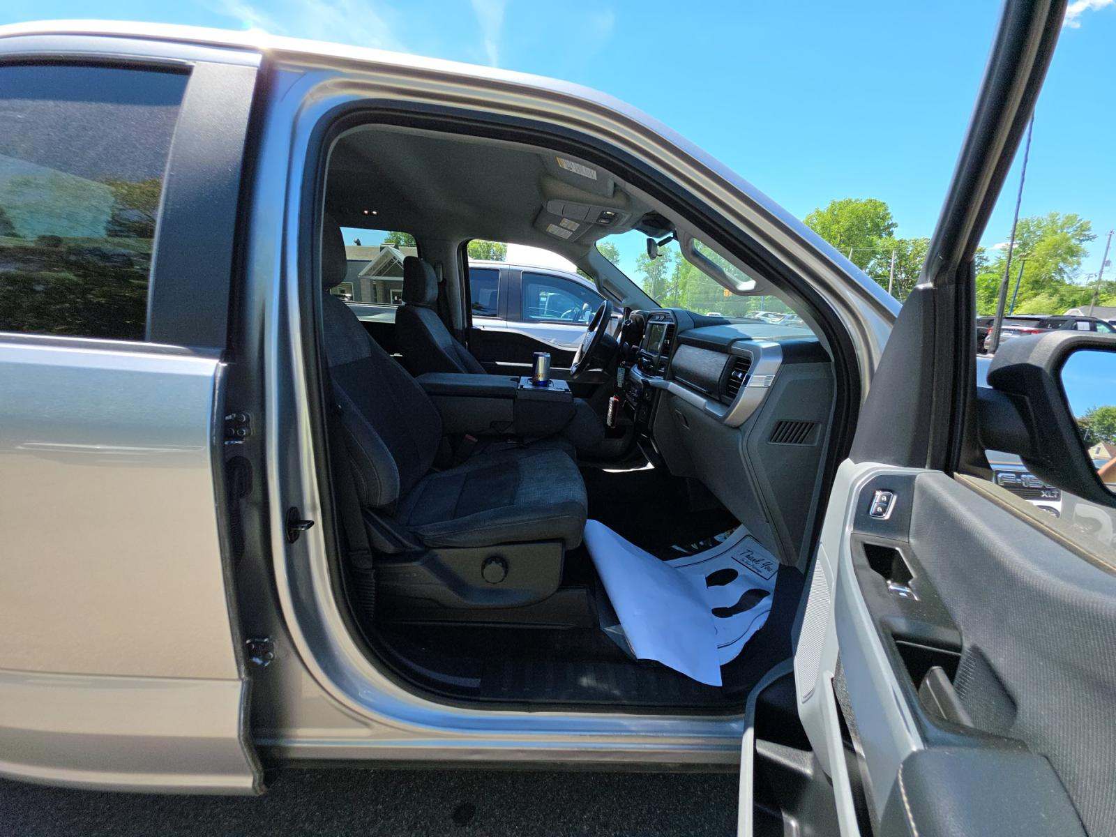 2022 Ford F-150 XLT AWD