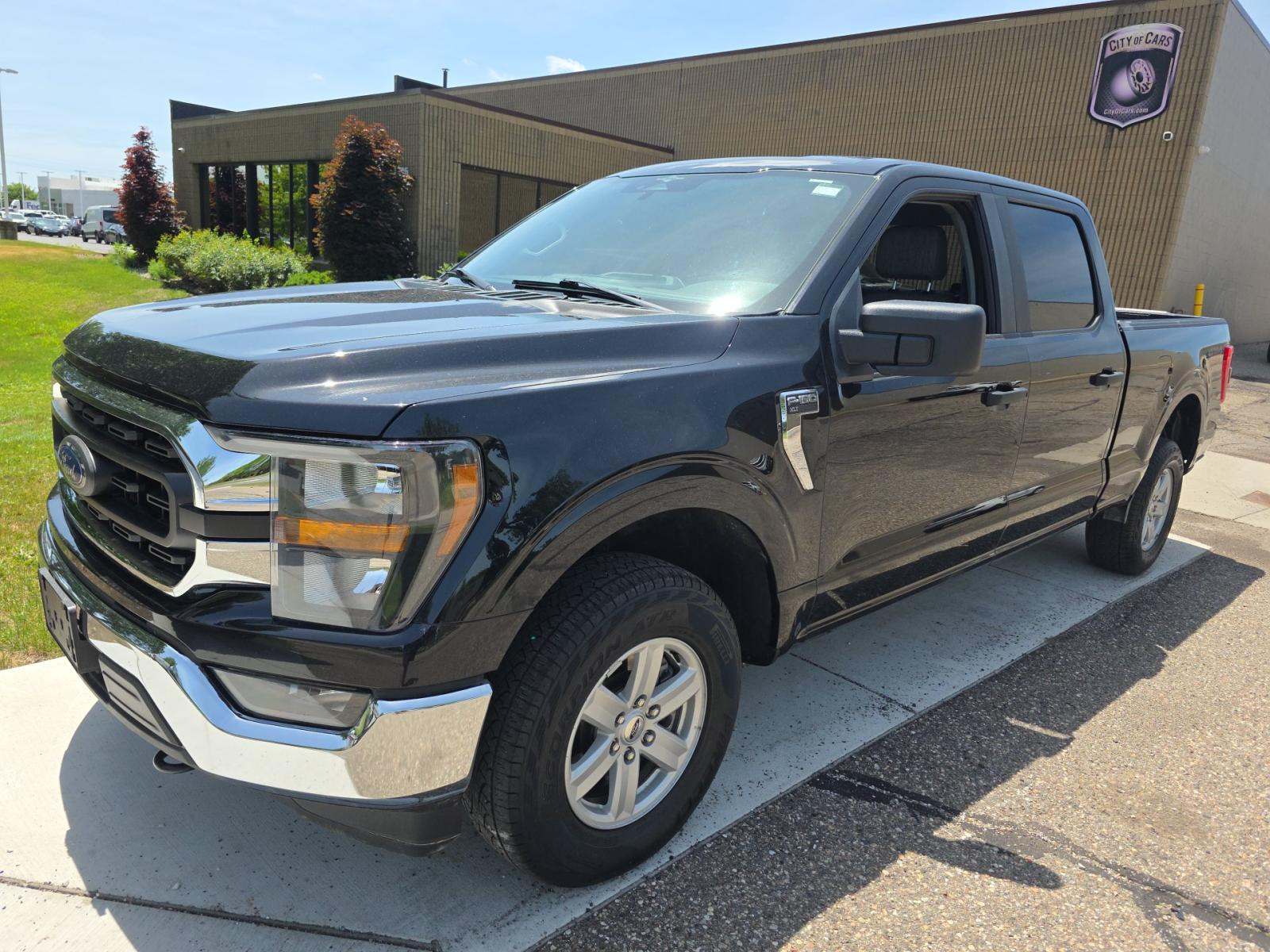 2023 Ford F-150 XLT AWD