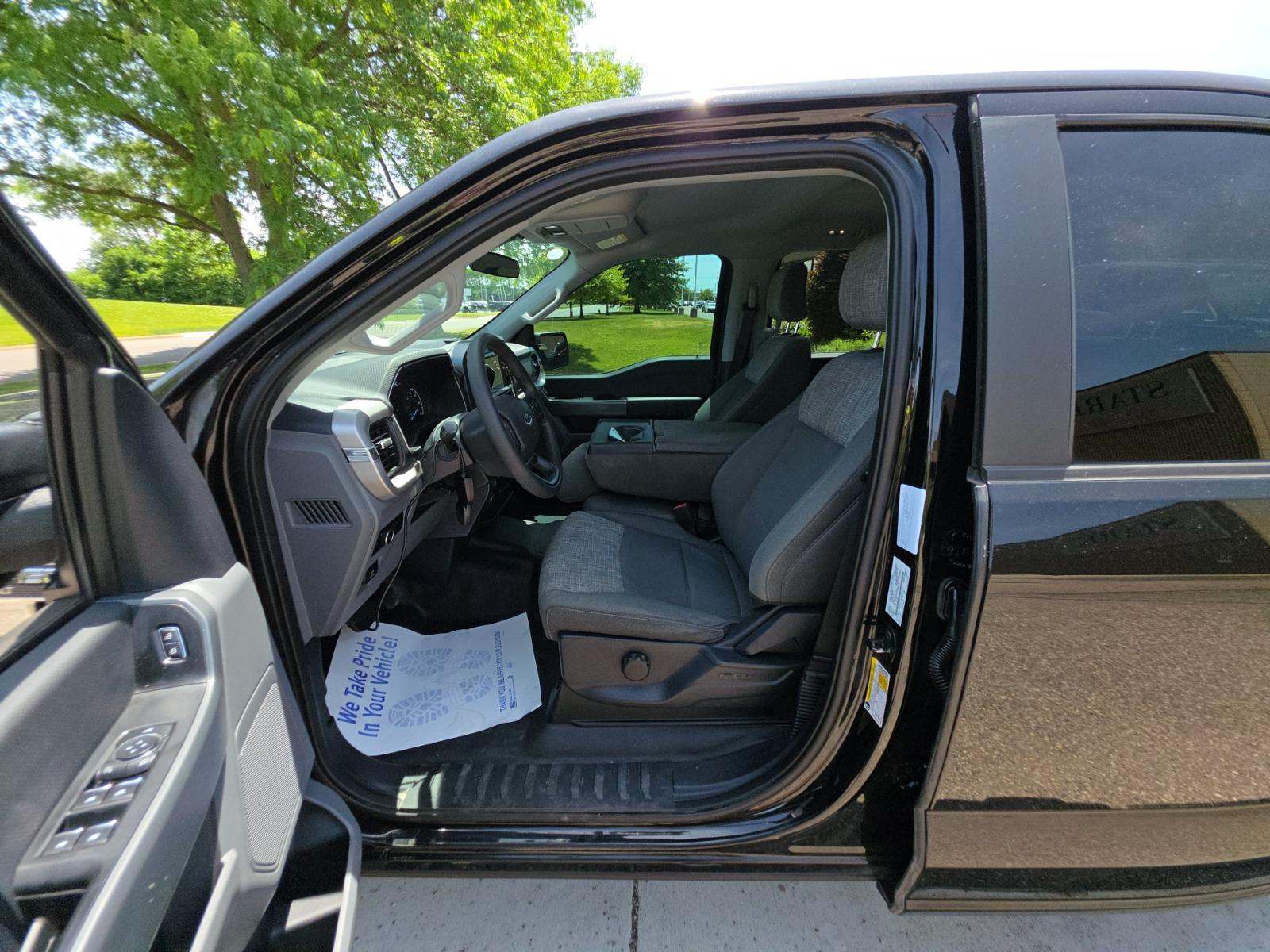 2023 Ford F-150 XLT AWD