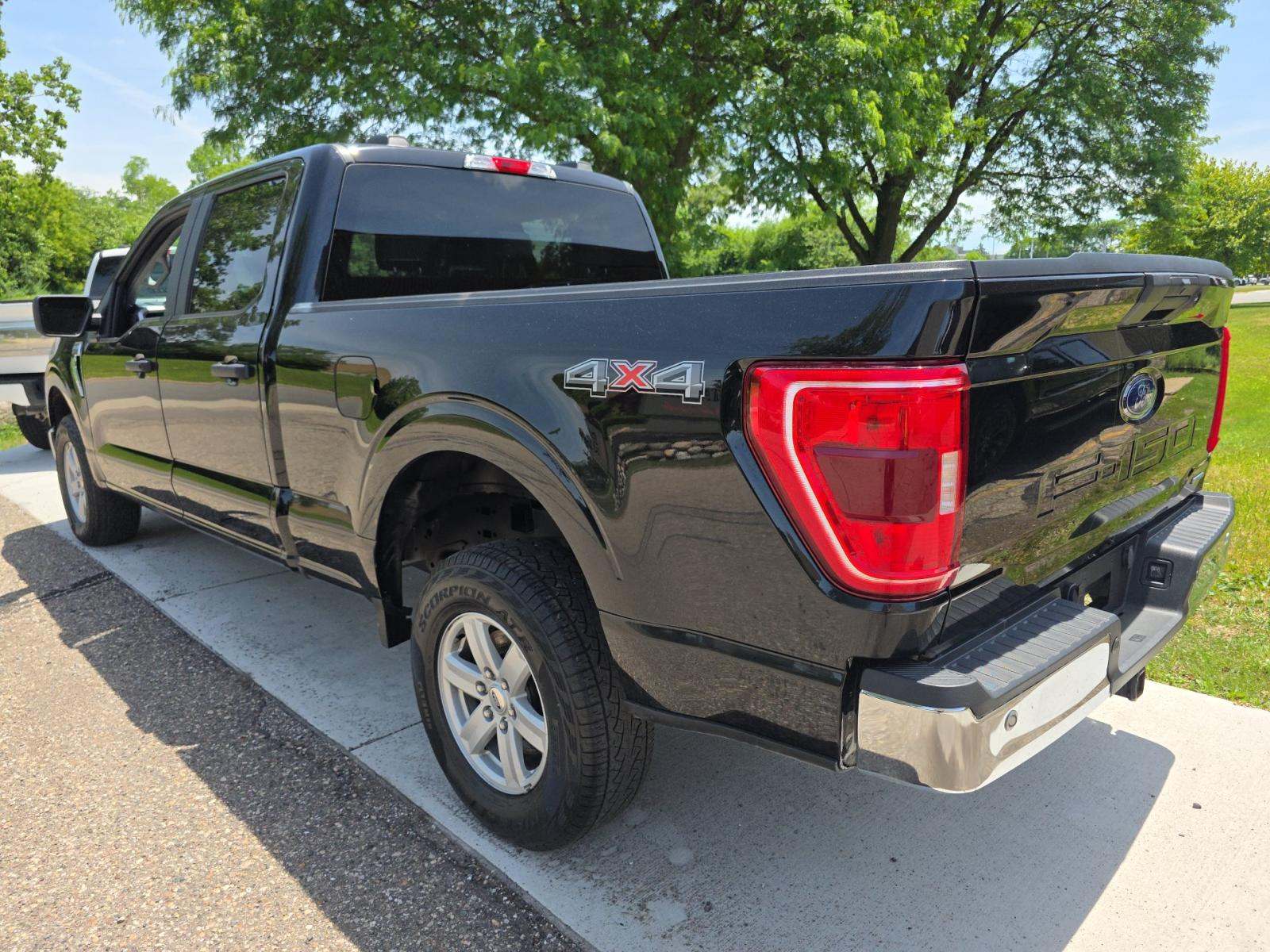 2023 Ford F-150 XLT AWD