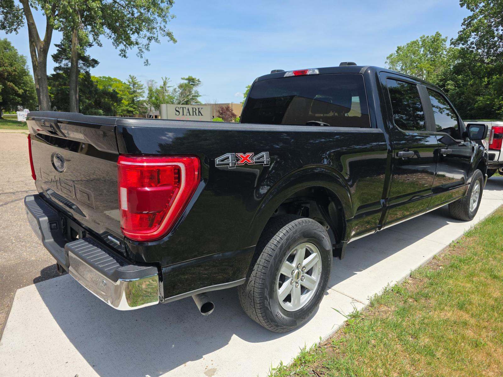 2023 Ford F-150 XLT AWD