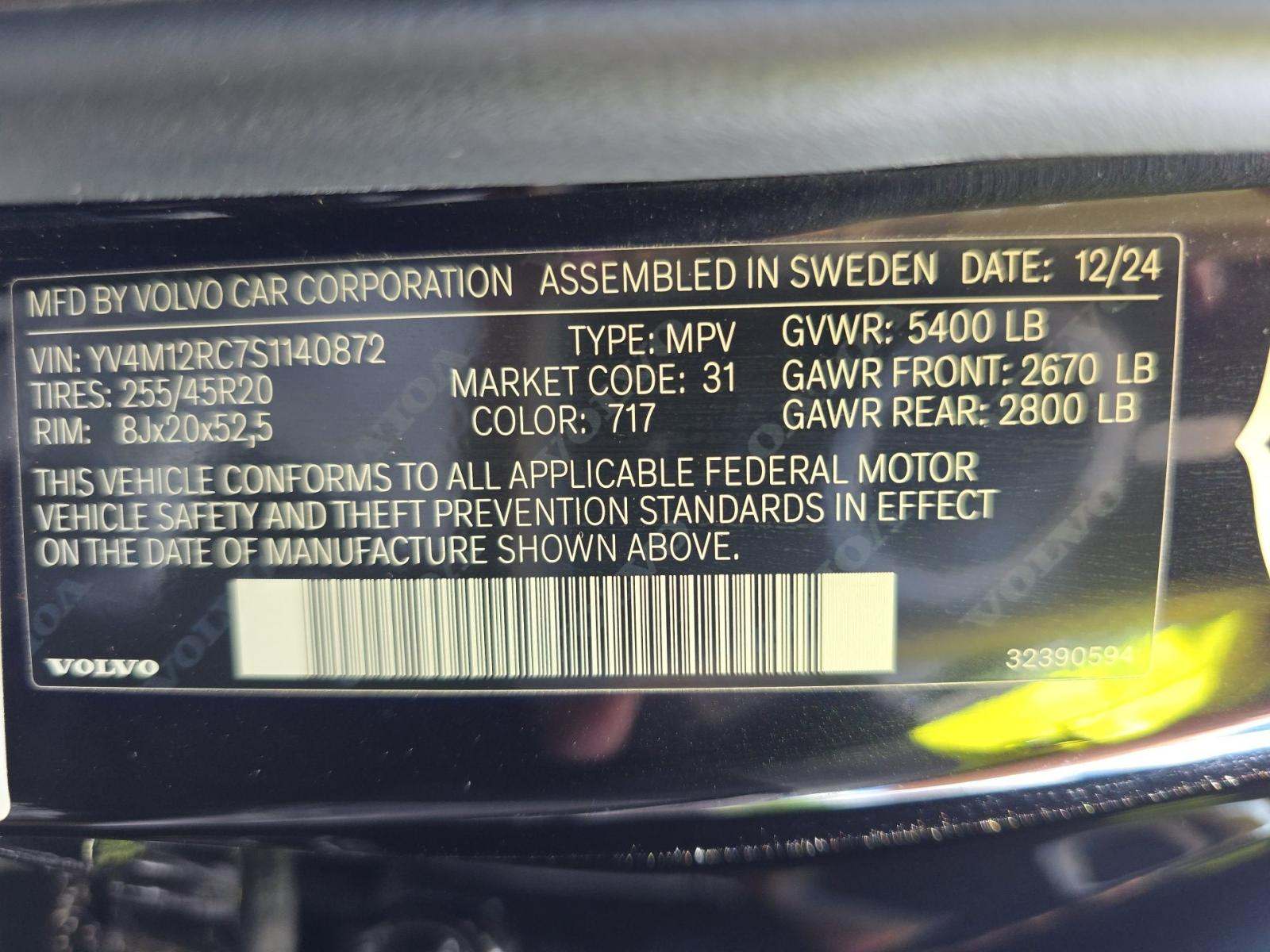2025 Volvo XC60 B5 Plus AWD