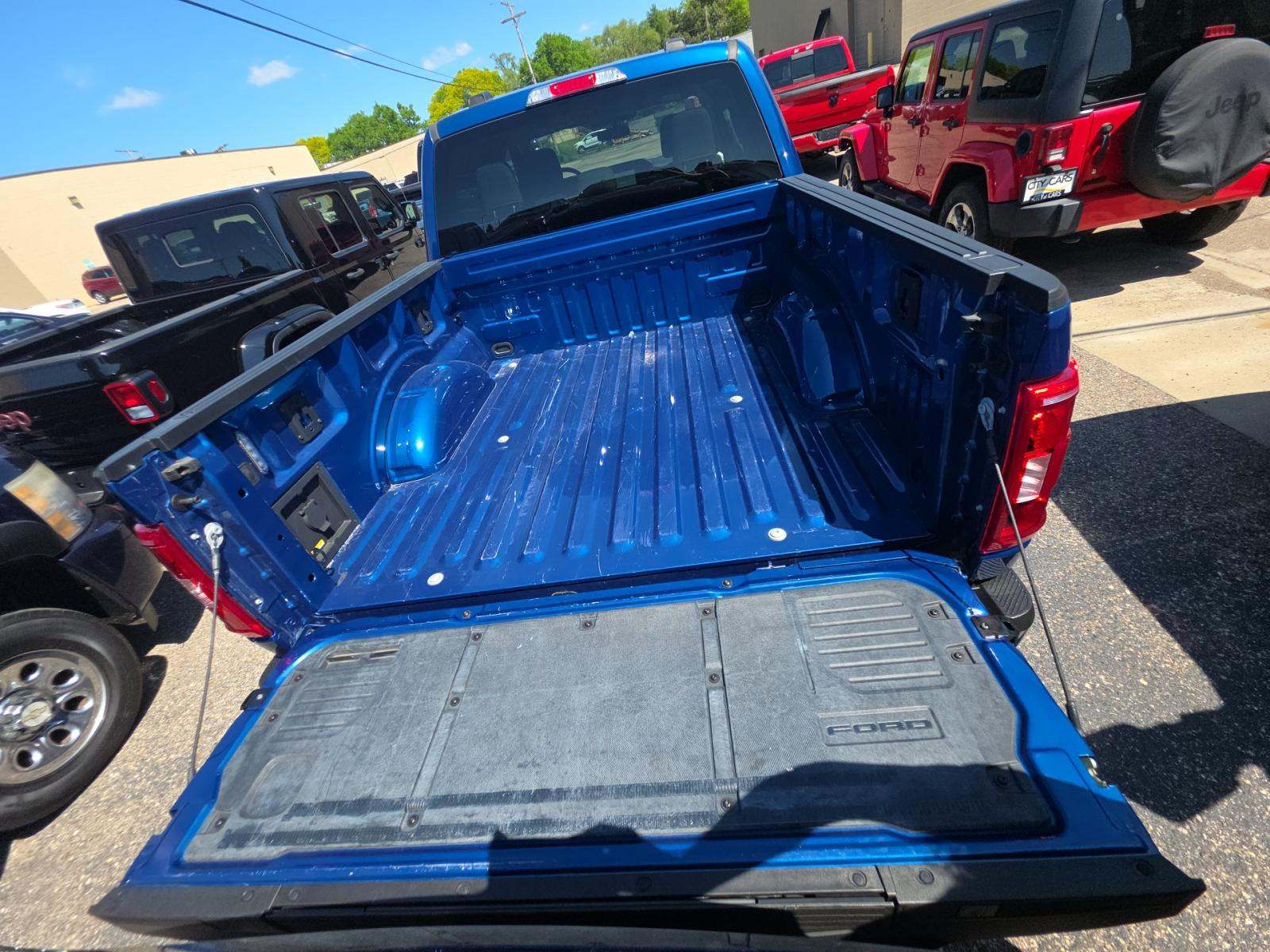 2023 Ford F-150 XLT AWD