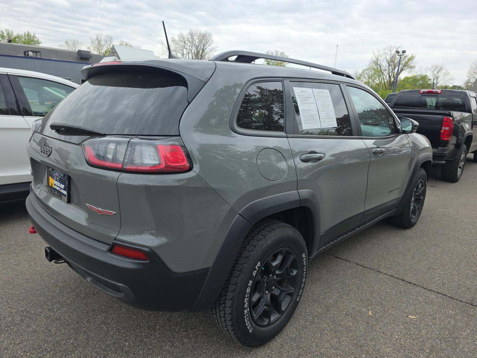 2022 Jeep Cherokee Trailhawk AWD