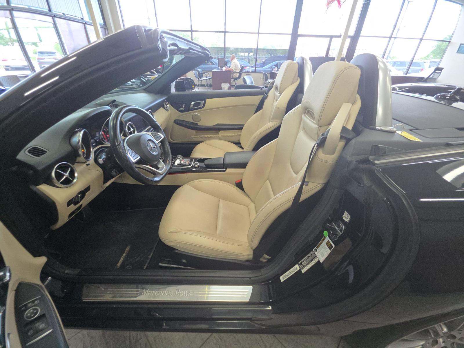 2020 Mercedes-Benz SLC SLC 300 RWD