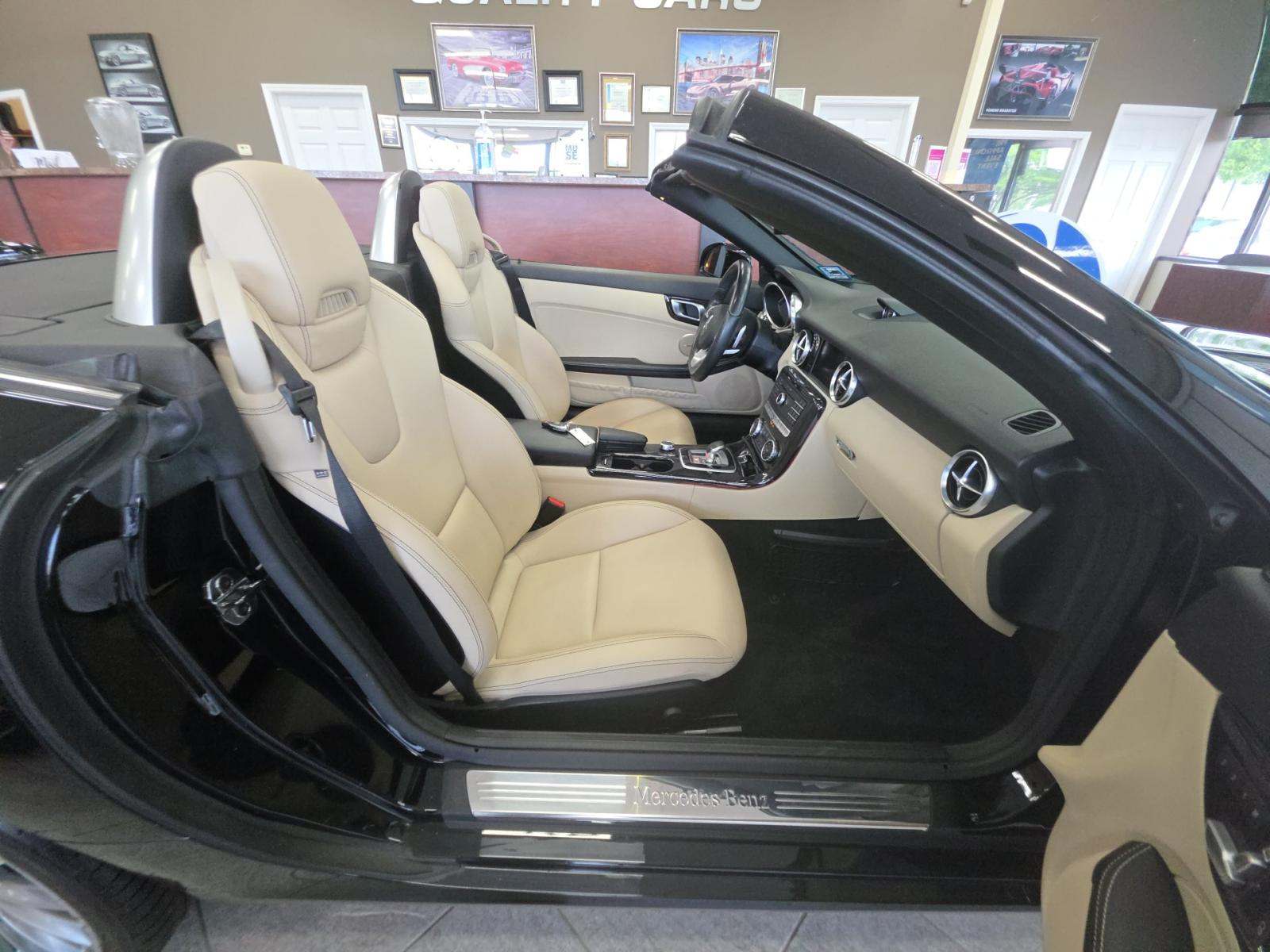 2020 Mercedes-Benz SLC SLC 300 RWD