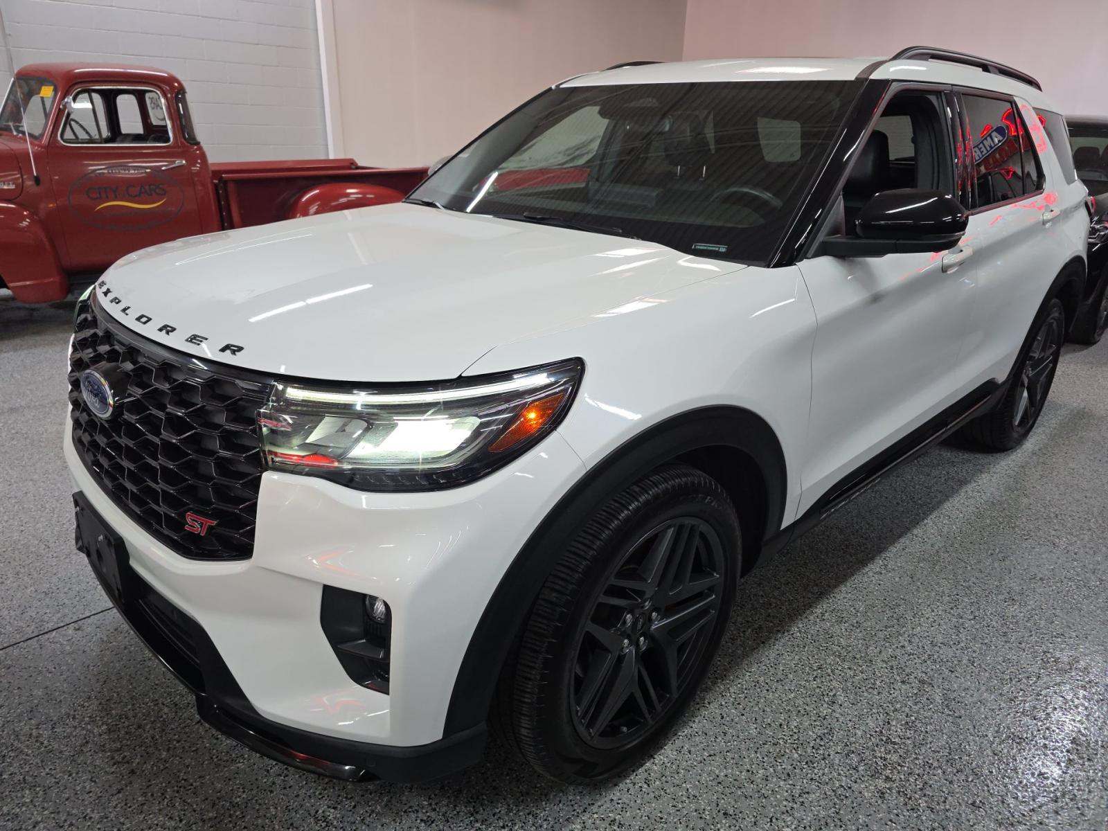 FORD EXPLORER - 1