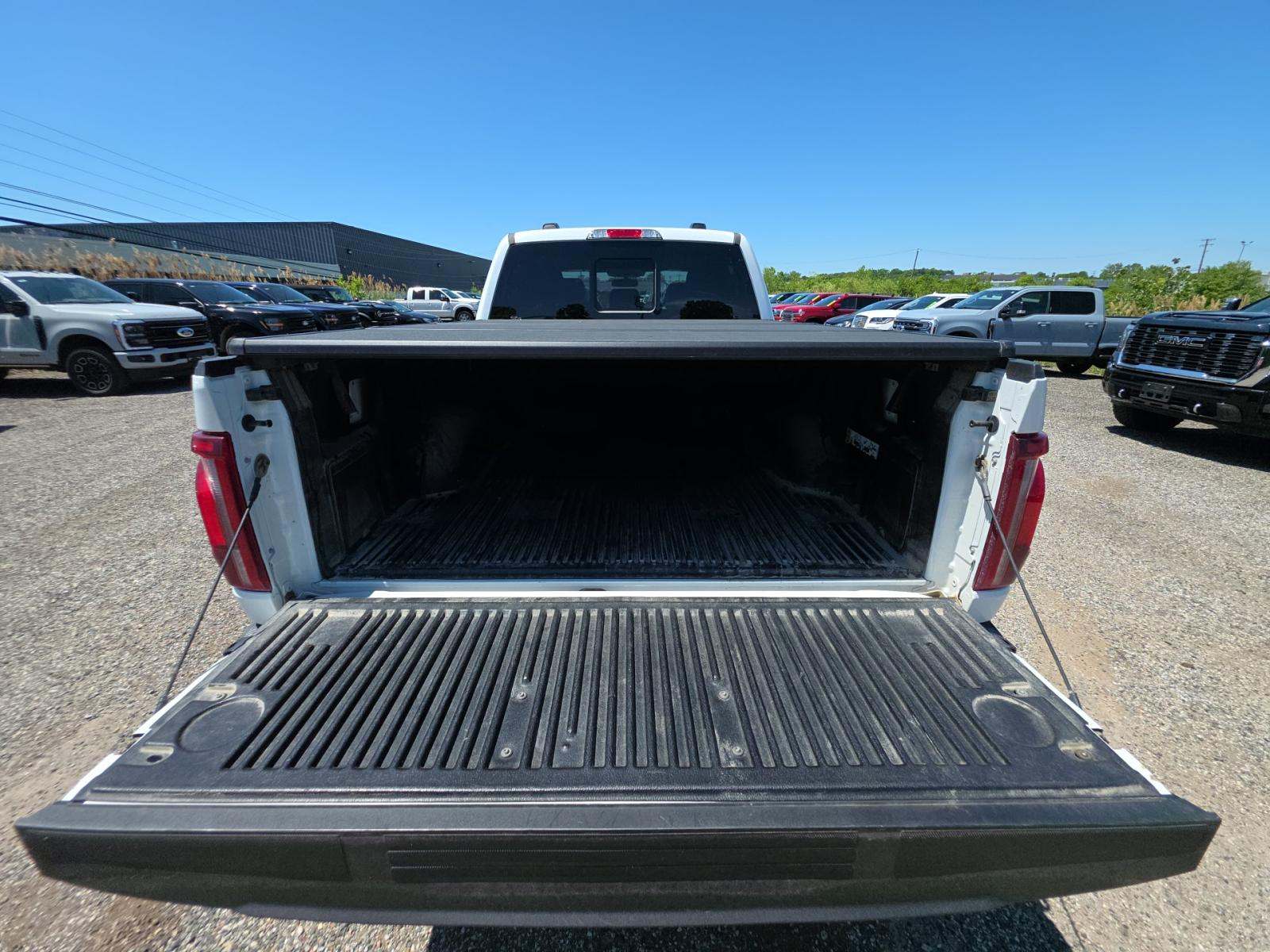 2025 Ford F-150 Lariat AWD
