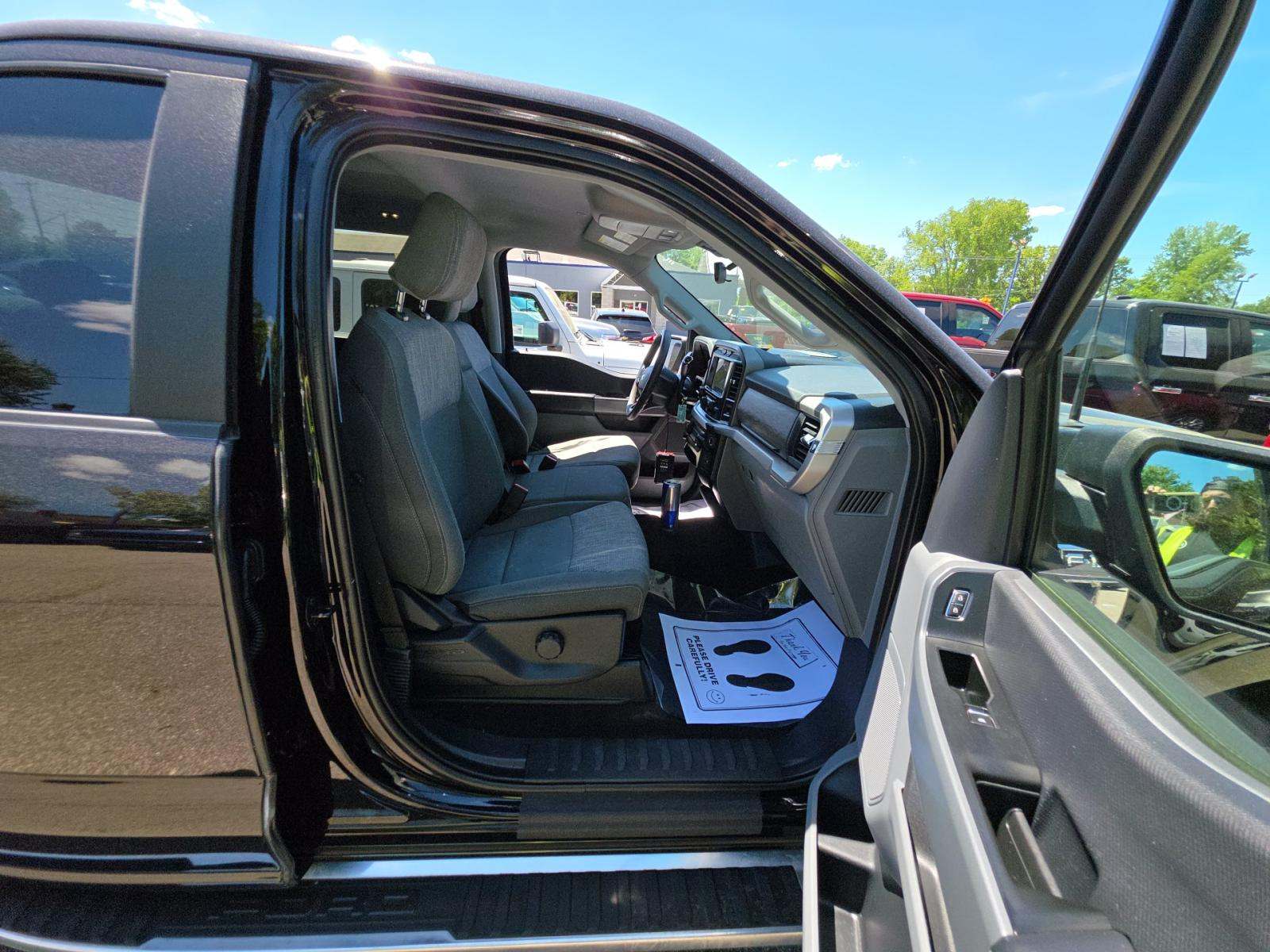 2022 Ford F-150 XLT AWD