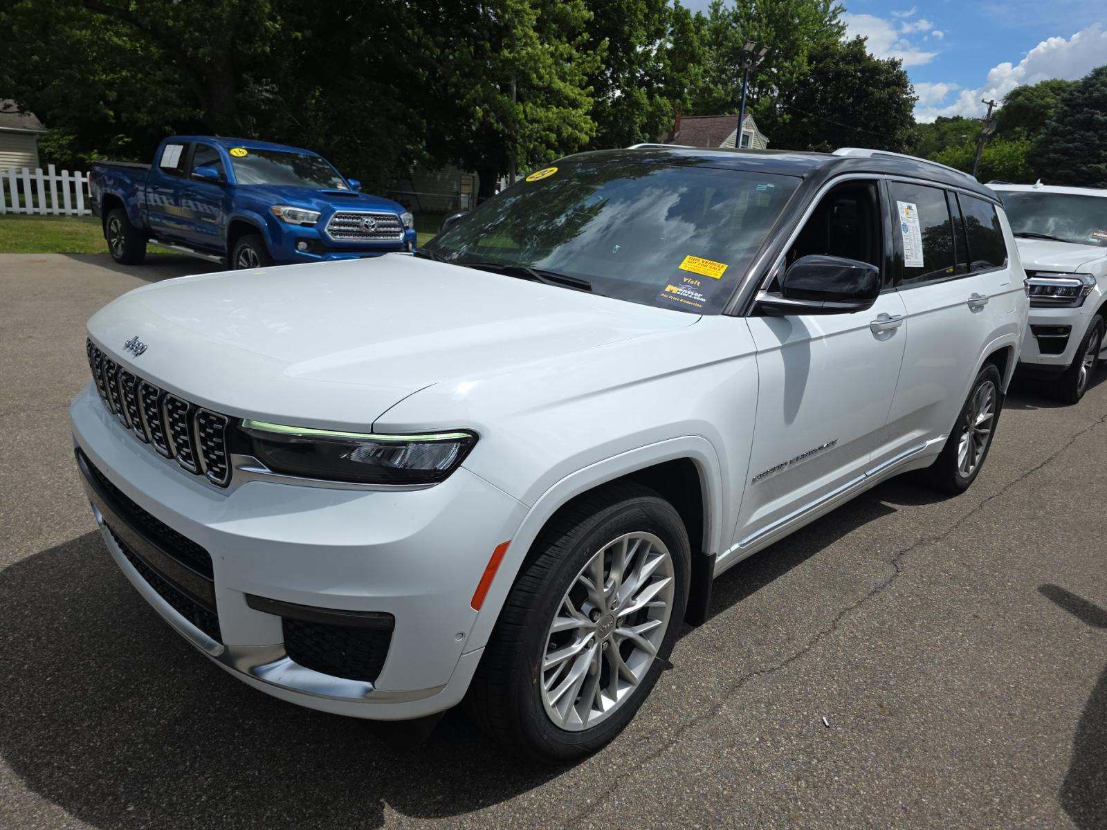 2023 Jeep Grand Cherokee L Summit AWD