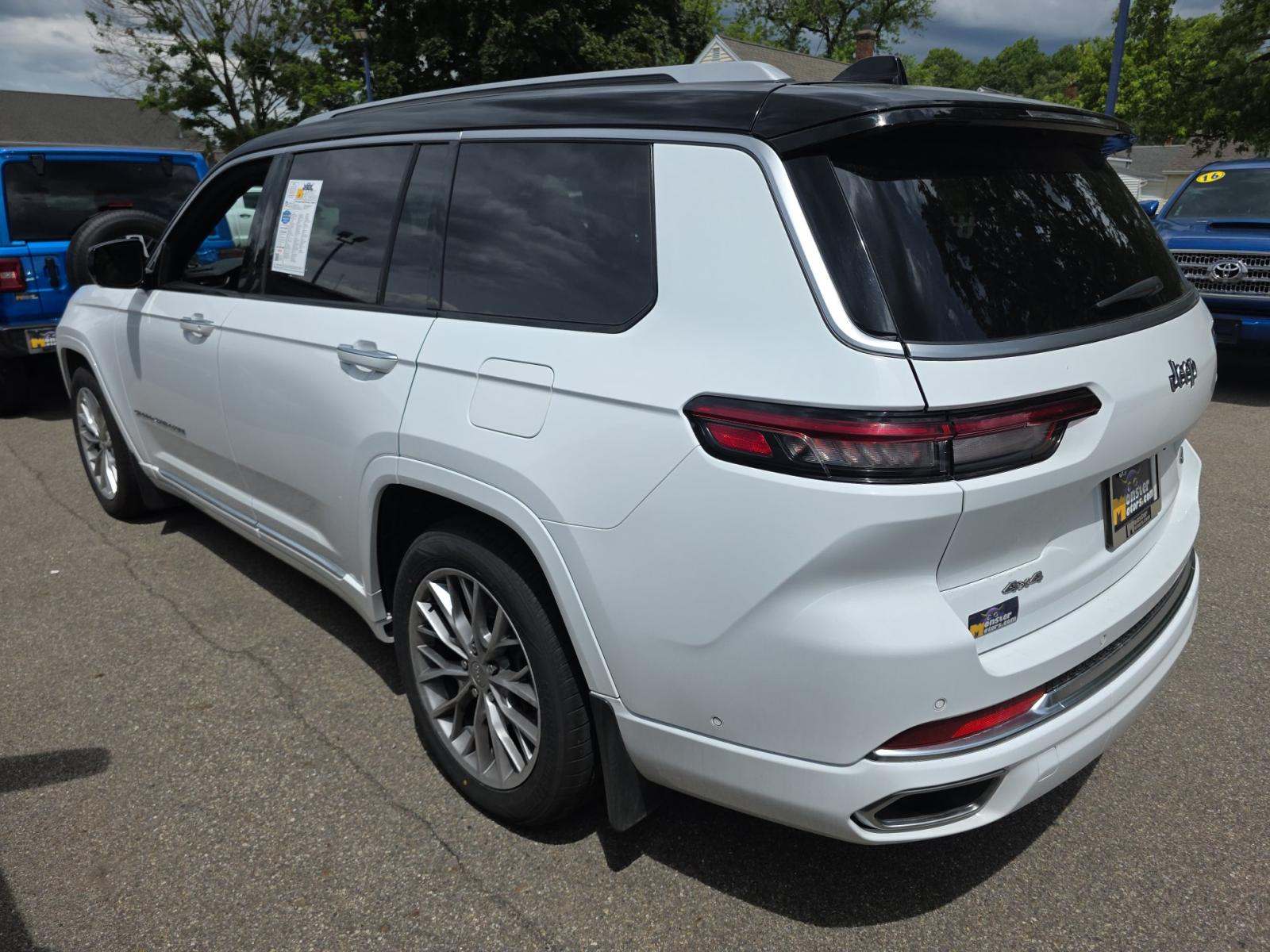 2023 Jeep Grand Cherokee L Summit AWD