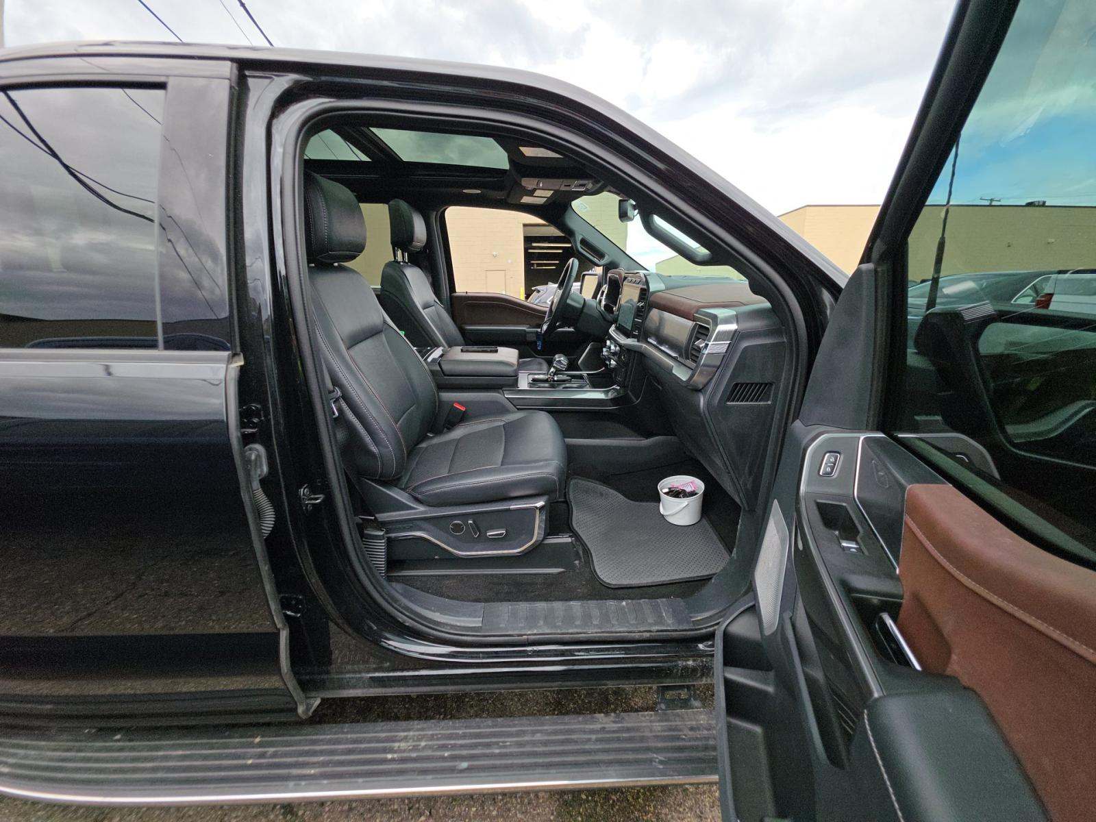 2022 Ford F-150 Lariat AWD