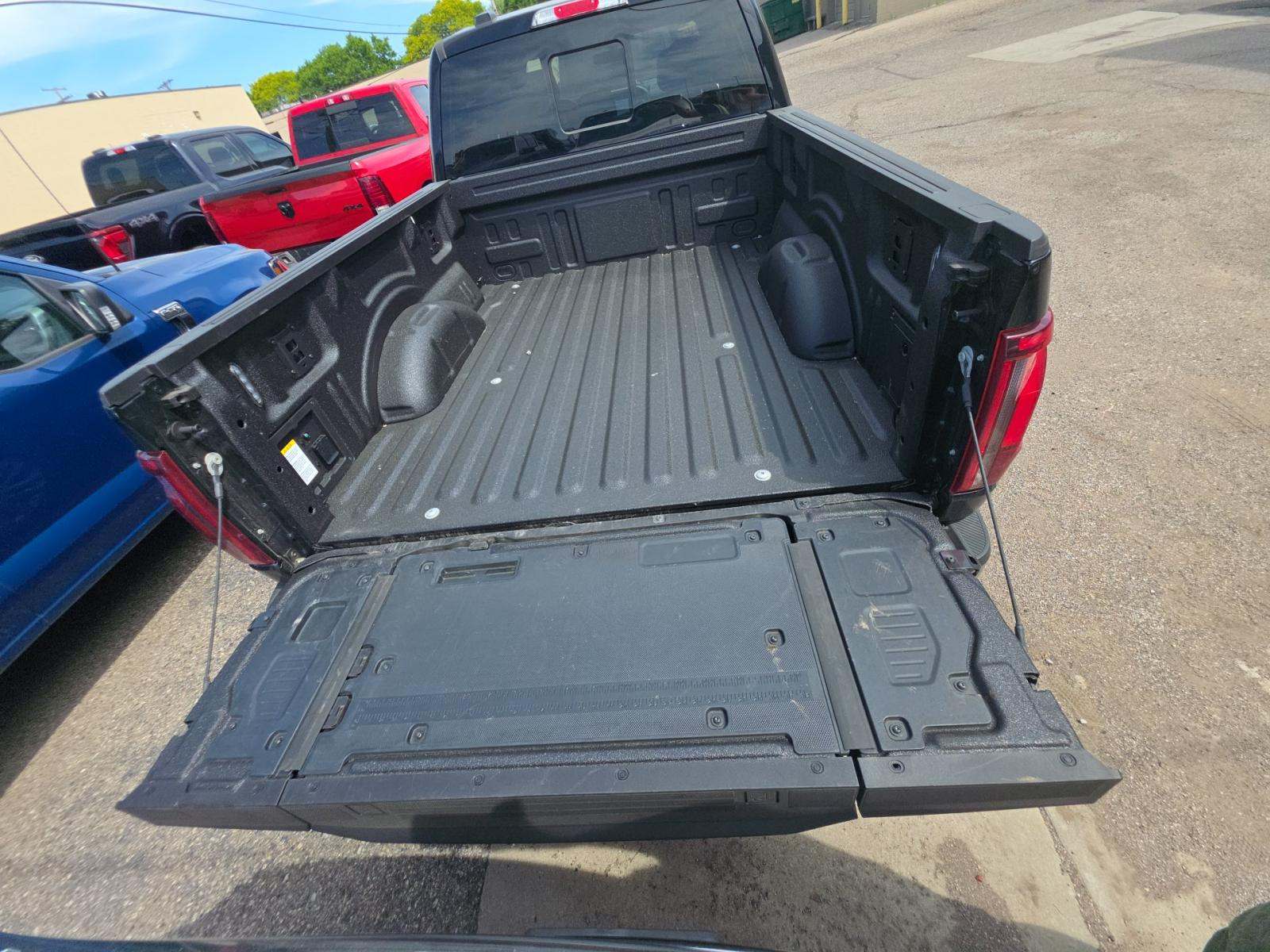 2025 Ford F-150 King Ranch AWD